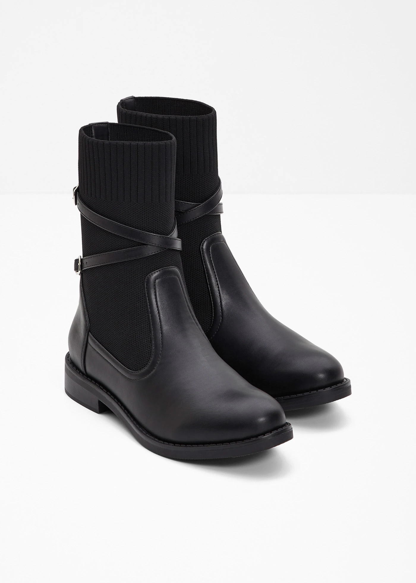 Kotníková obuv • černá • bonprix obchod