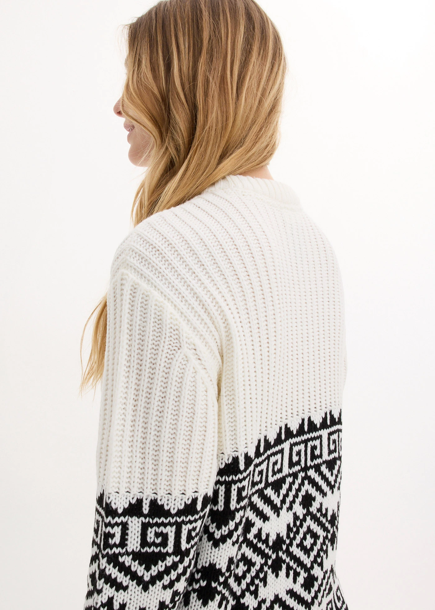 Dlouhý svetr s norským vzorem • černo-bílá s norským vzorem • bonprix obchod