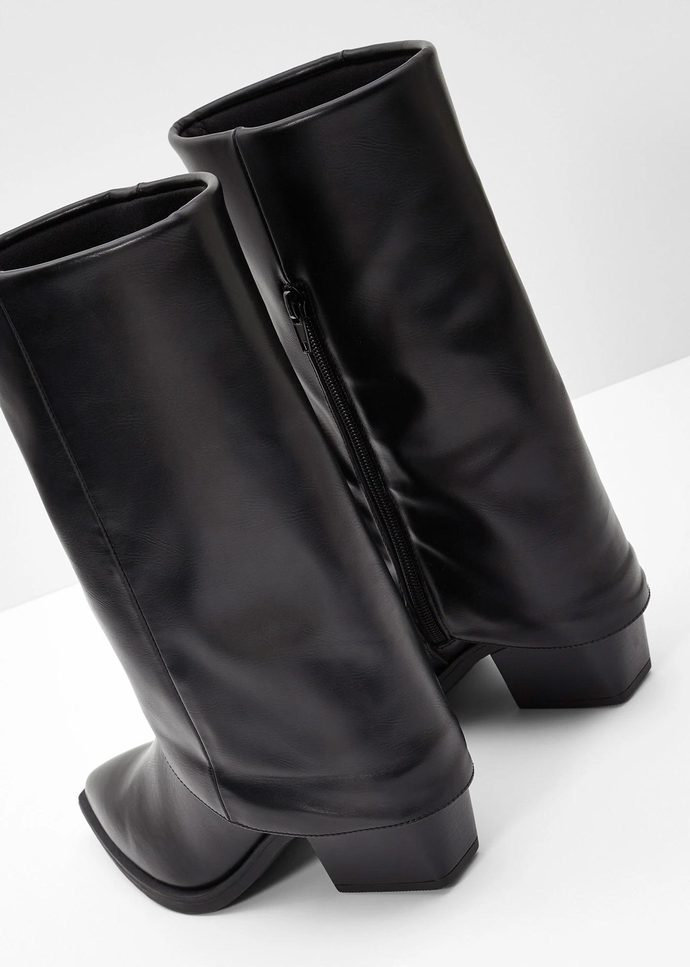 Kovbojské kozačky • černá • bonprix obchod