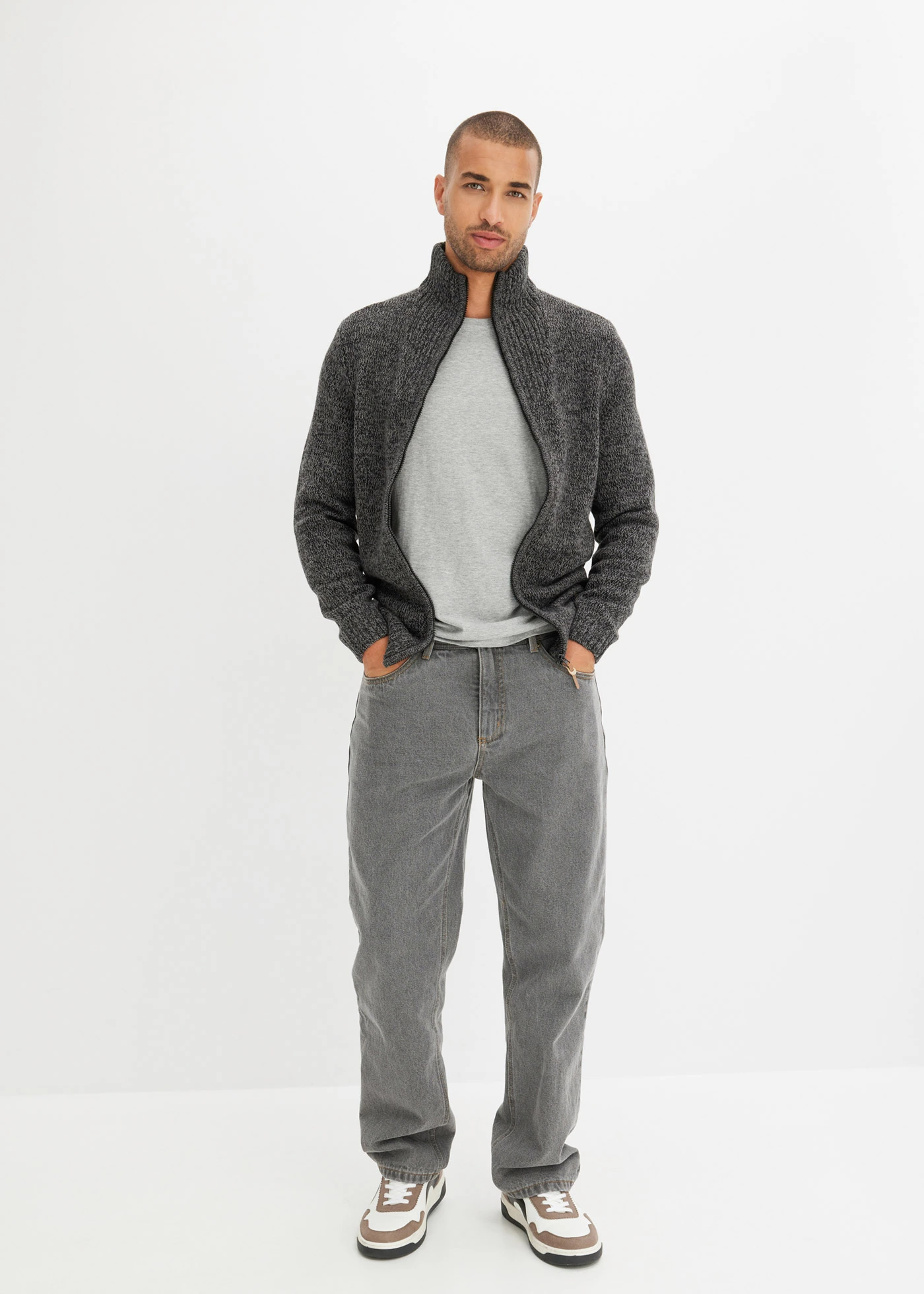 Pletený kabátek se stojáčkem • kouřově šedá-černá melír • bonprix obchod