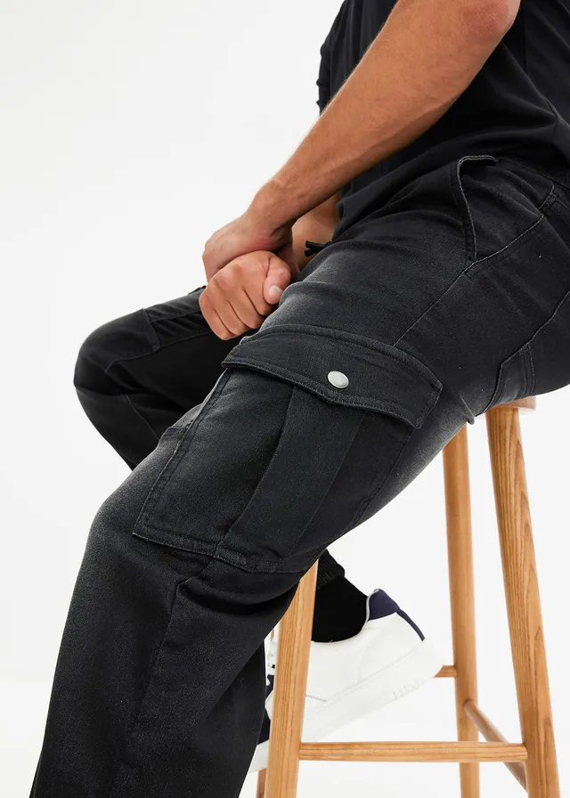 Tepláky Regular Fit, s elastickým pásom, rovné • čierna • obchod bonprix
