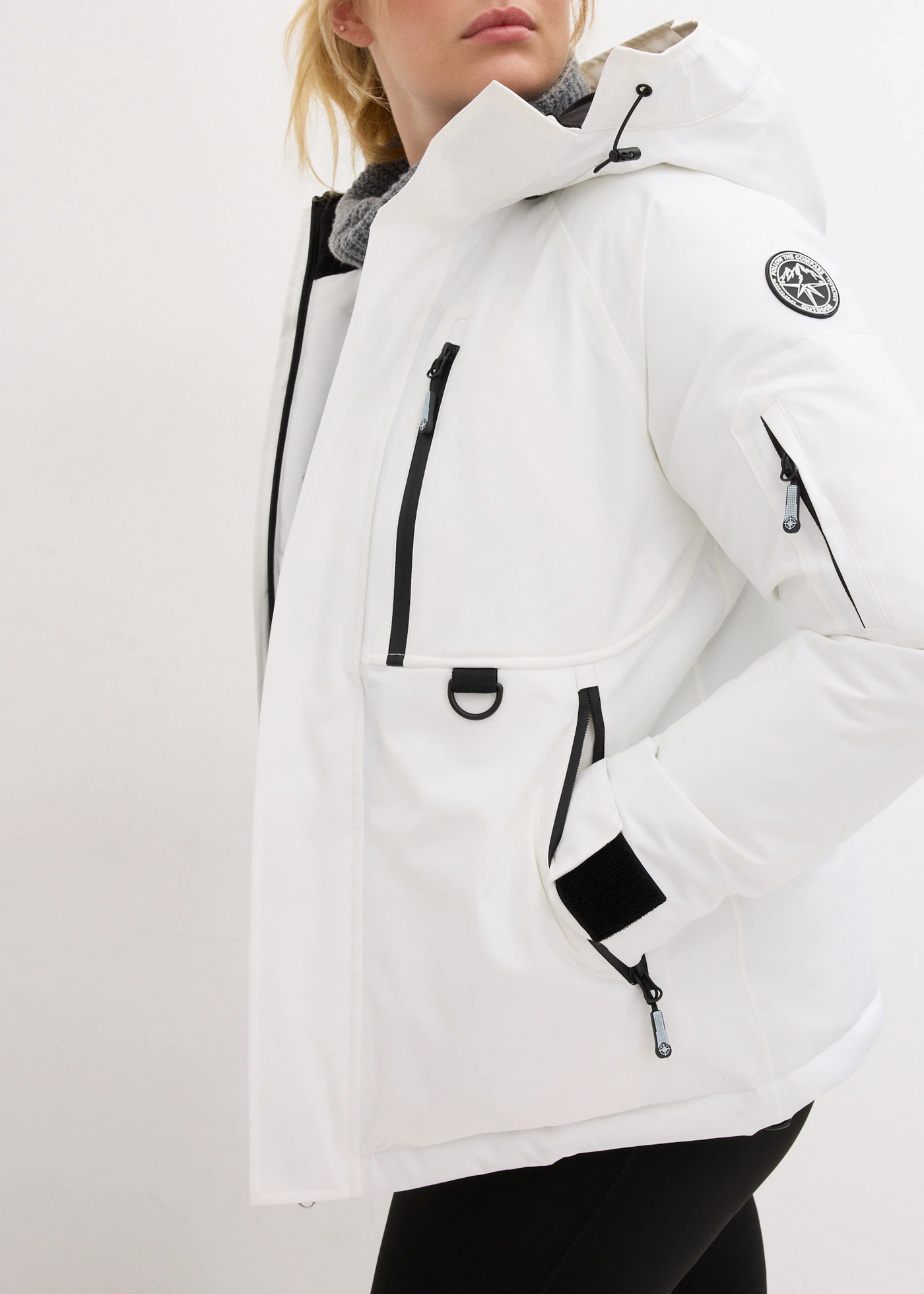 Lyžařská bunda s ochranou před vniknutím sněhu, nepromokavá • bílá • bonprix obchod