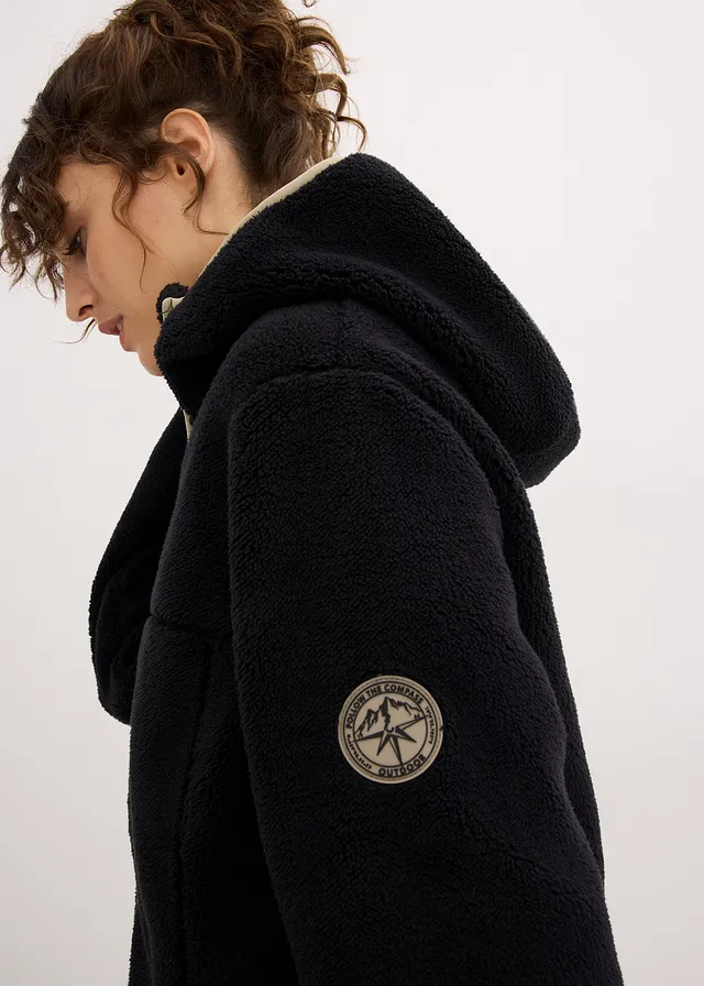 Veste en polaire peluche à capuche • noir • Boutique bonprix