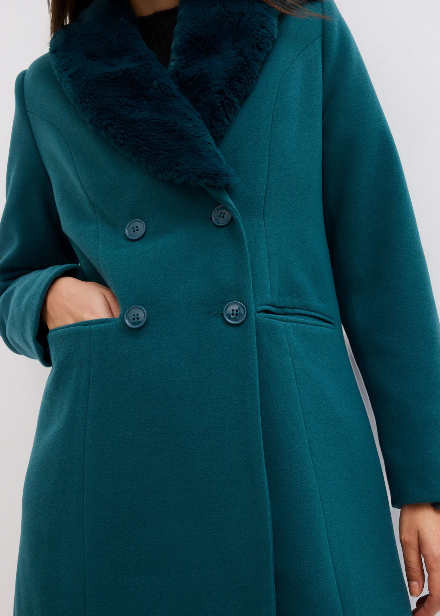 Kabát s odnímatelnou umělou kožešinou na límci • tmavě zelená • bonprix obchod