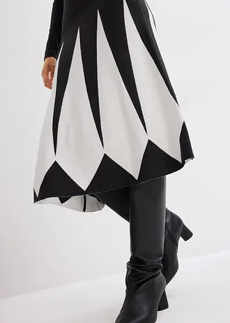 Pletené šaty s kostkovaným vzorem • antracitovo-přírodní bílá s grafickým vzorem • bonprix obchod