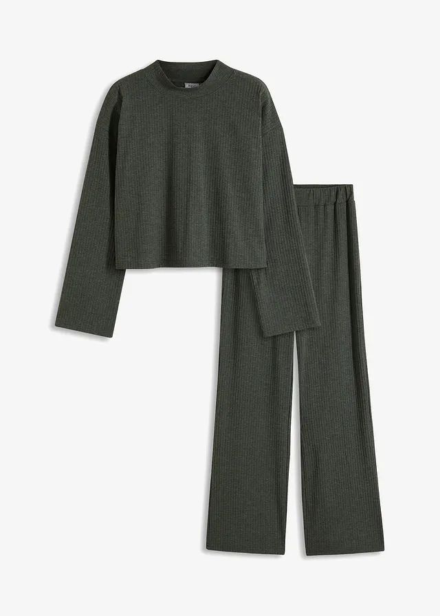 Pyžamo, oversize z mäkkého vrúbkovaného materiálu Pyžamo, oversize z mäkkého vrúbkovaného materiálu