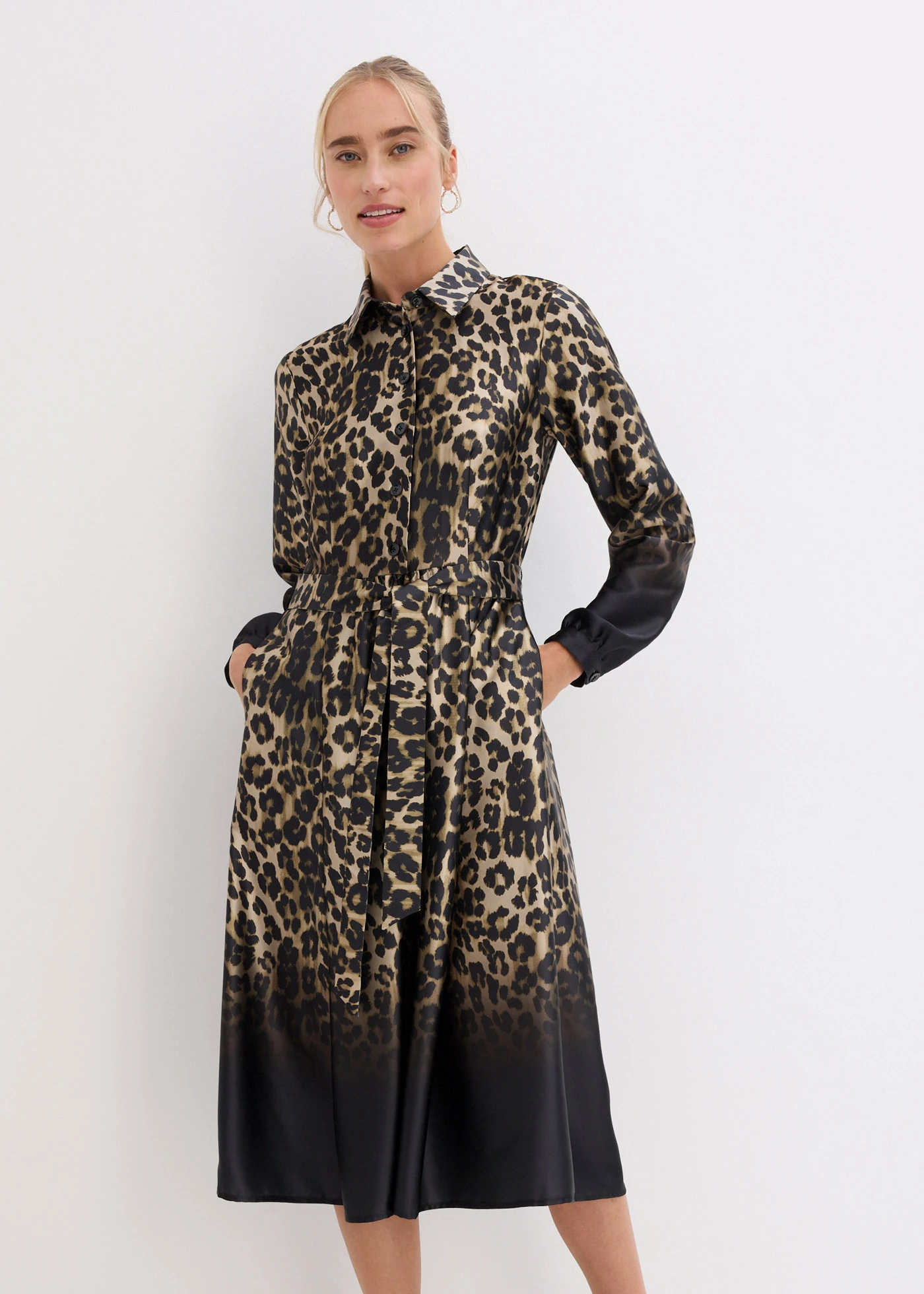 Satijnen overhemdjurk • zwart-sand luipaardprint • bonprix online shop