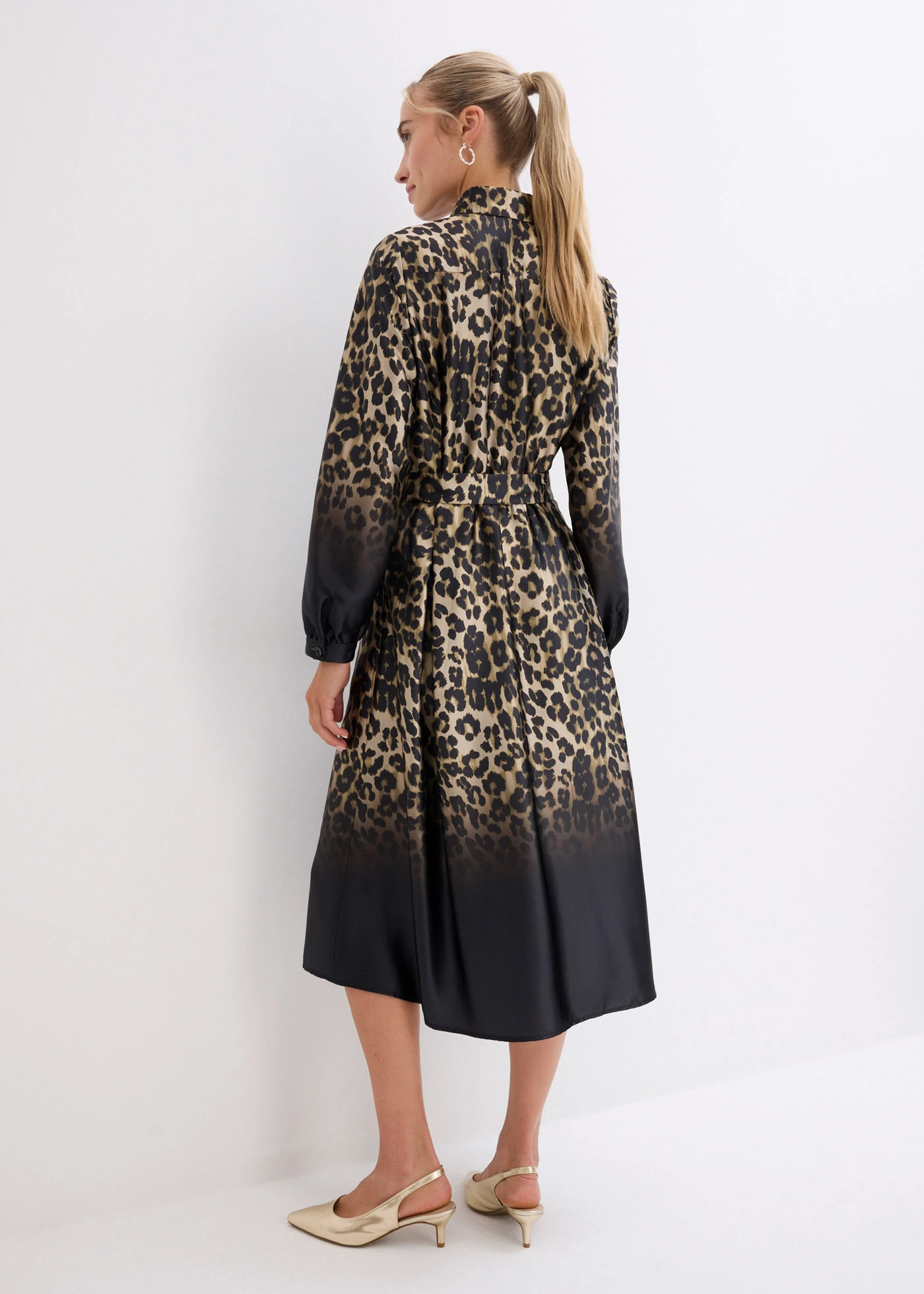 Satijnen overhemdjurk • zwart-sand luipaardprint • bonprix online shop