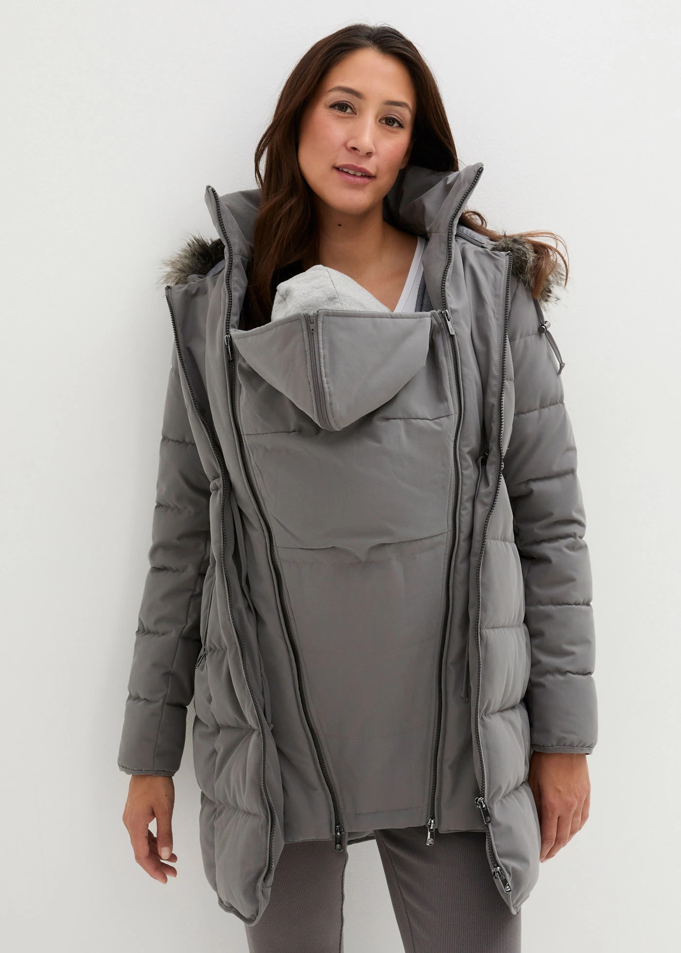 Doudoune de grossesse et de portage, chaudement rembourrée • gris fumé • Boutique bonprix