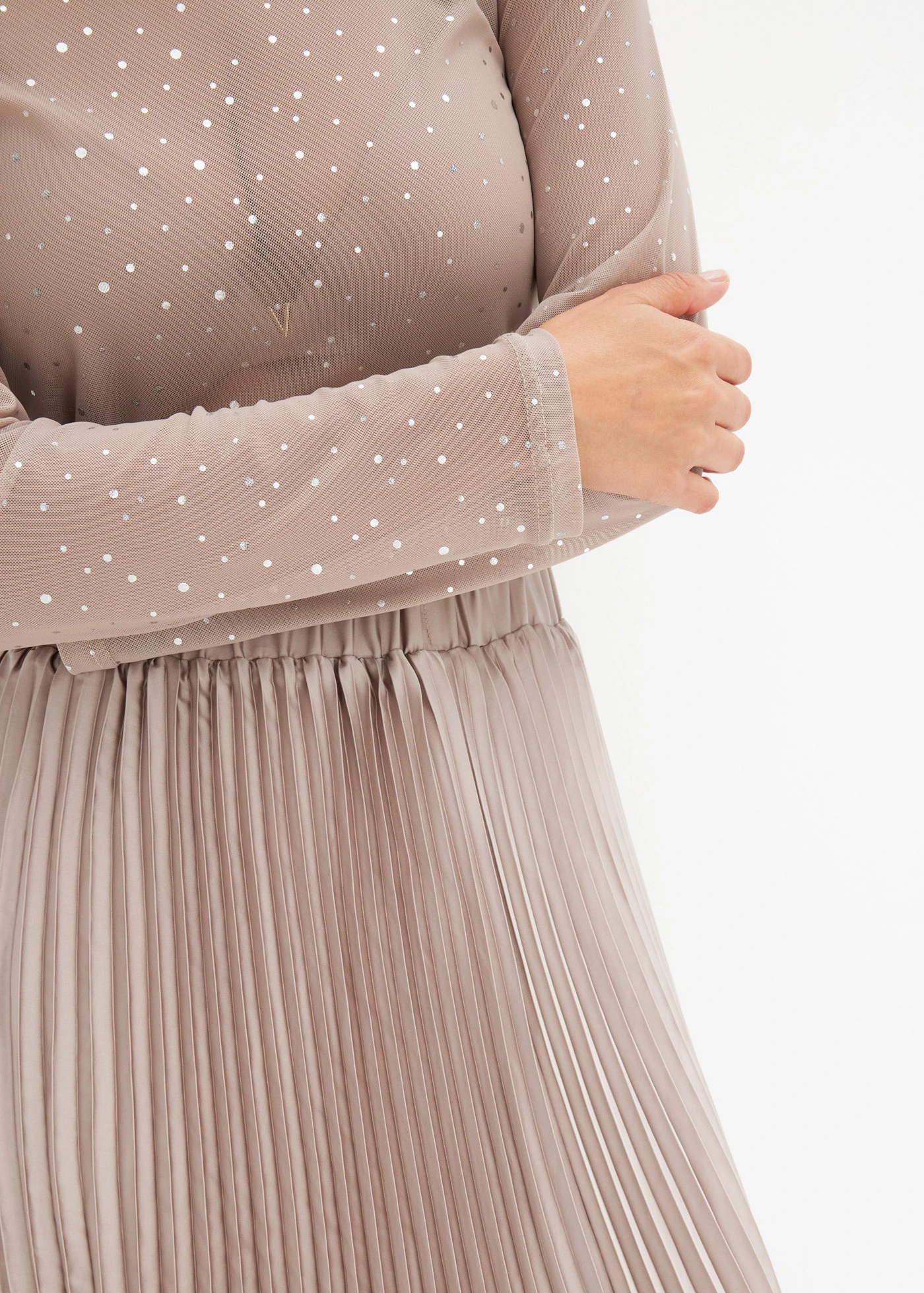 Longsleeve van glanzend mesh • natuursteen/zilver metallic • bonprix online shop