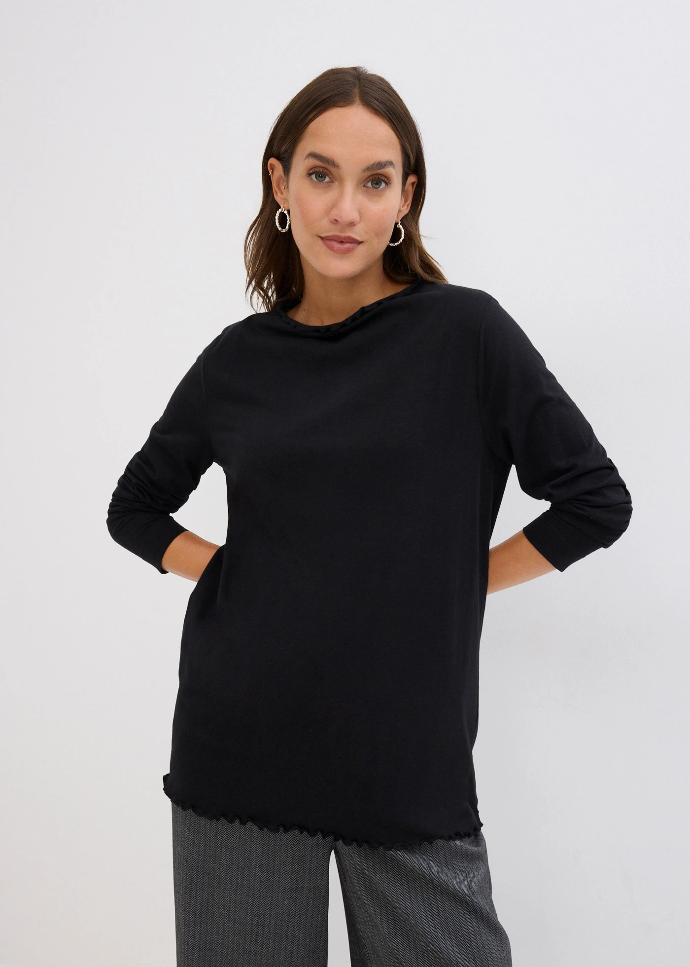 Longsleeve in een katoenmix • zwart • bonprix online shop