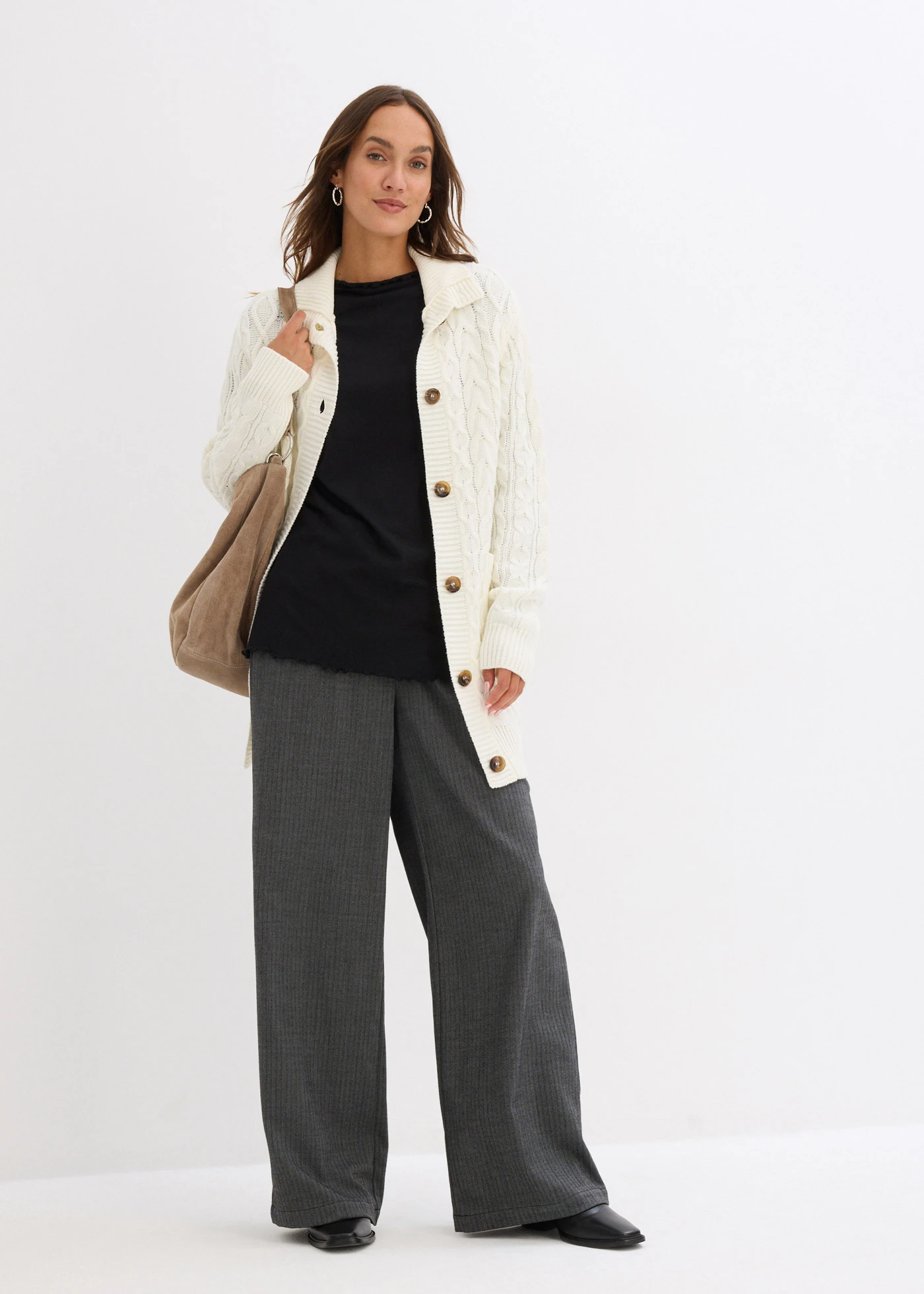 Longsleeve in een katoenmix • zwart • bonprix online shop