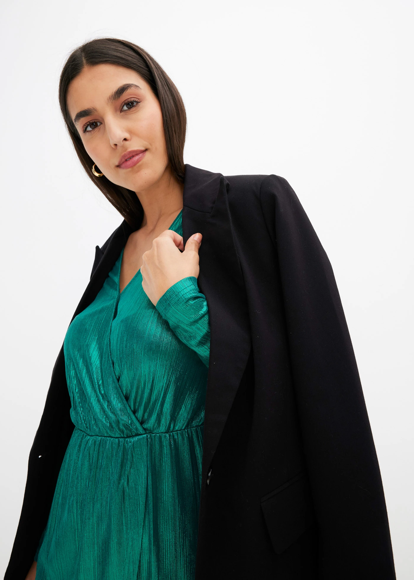 Accentuerende mini jurk • briljantgroen • bonprix online shop