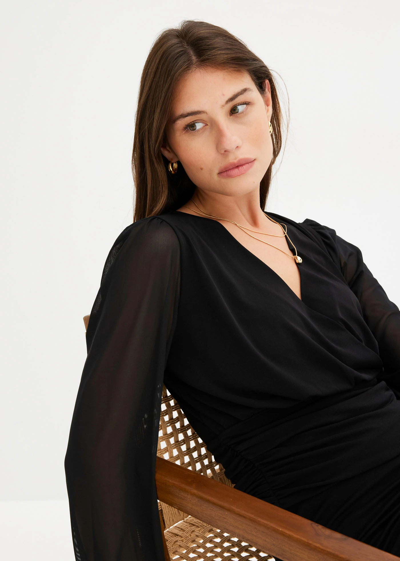 Triko s dlouhým rukávem, se síťovinou • černá • bonprix obchod