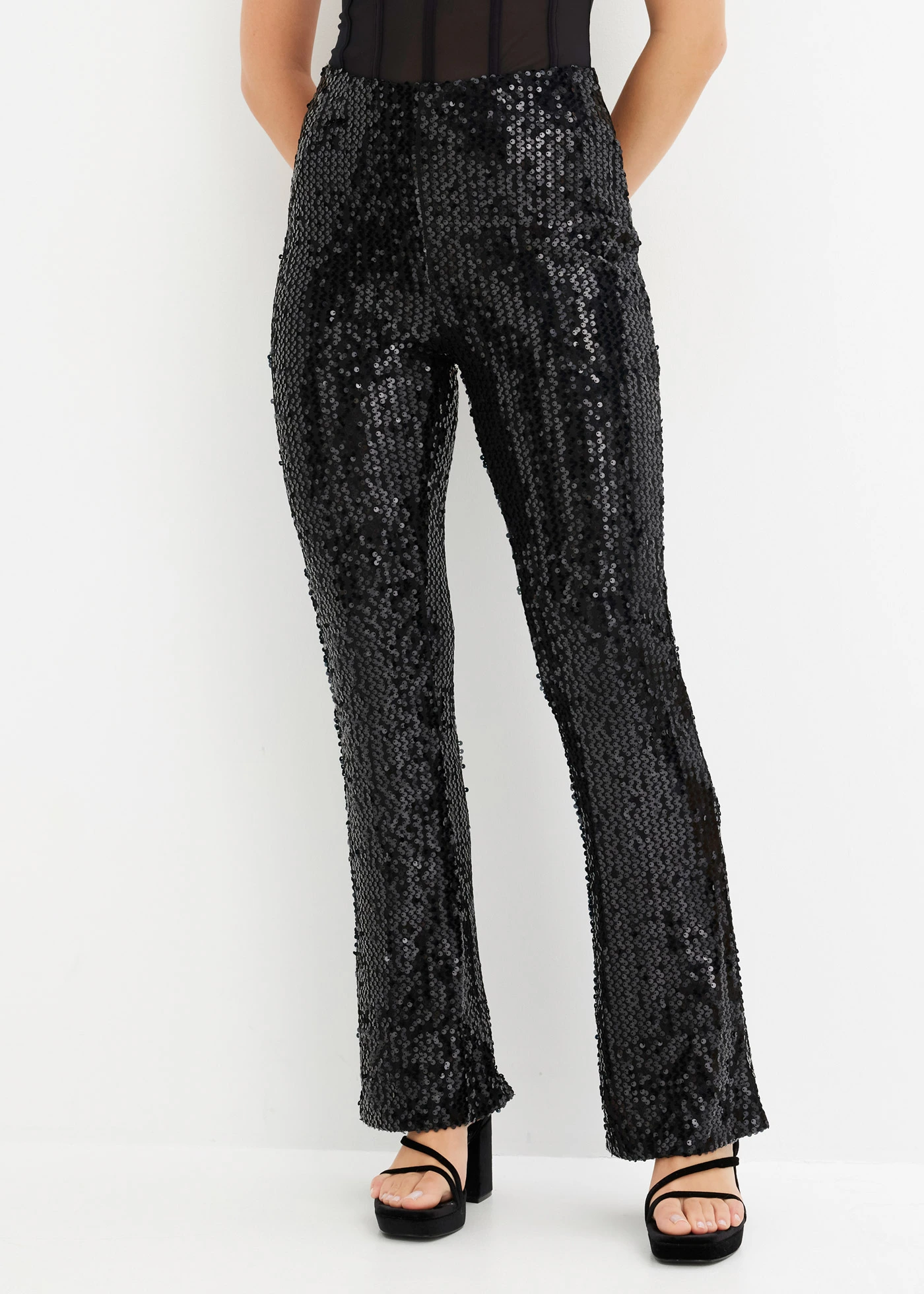 Pantalon à sequins • noir • Boutique bonprix