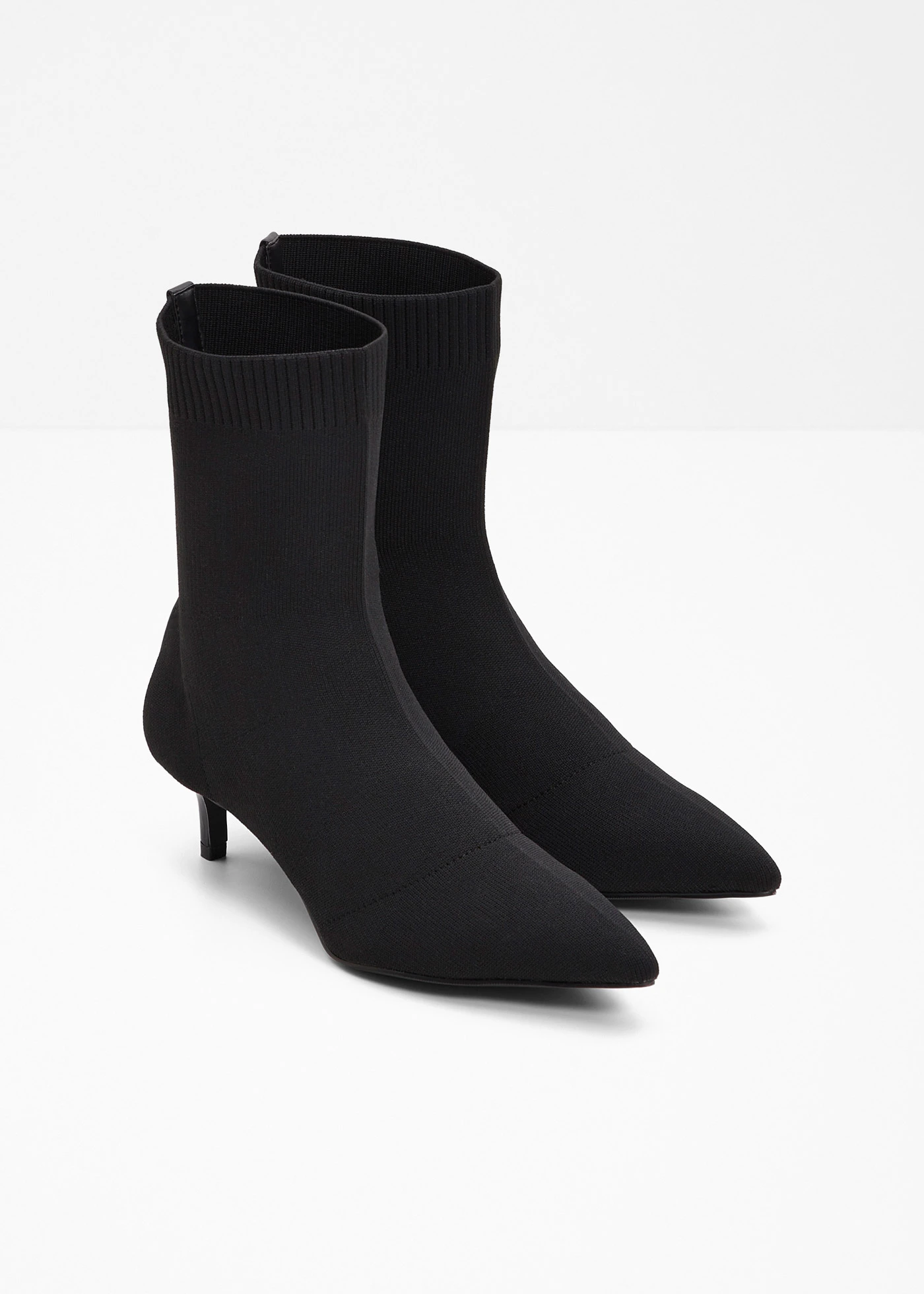 Kotníková obuv • černá • bonprix obchod