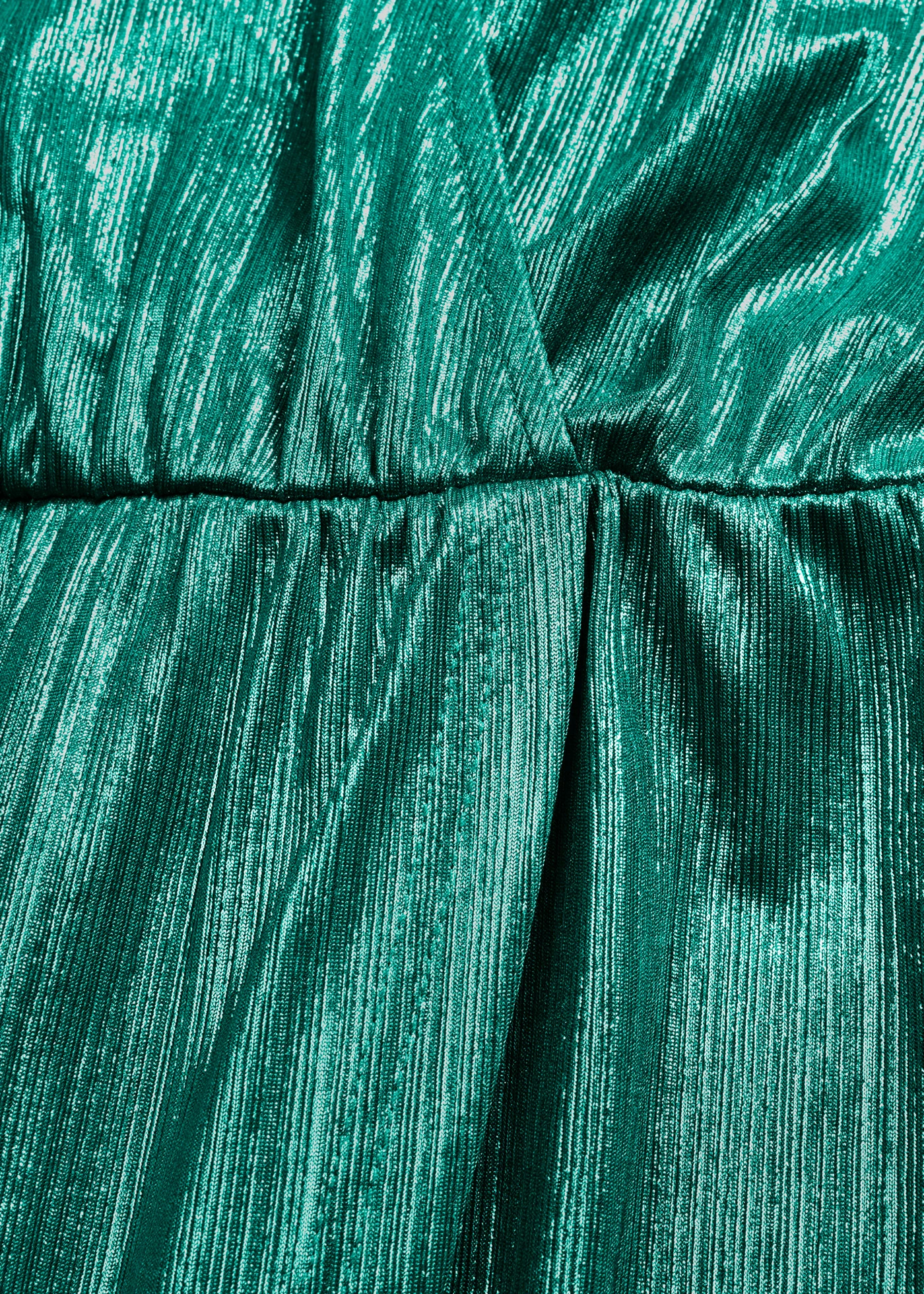 Accentuerende mini jurk • briljantgroen • bonprix online shop