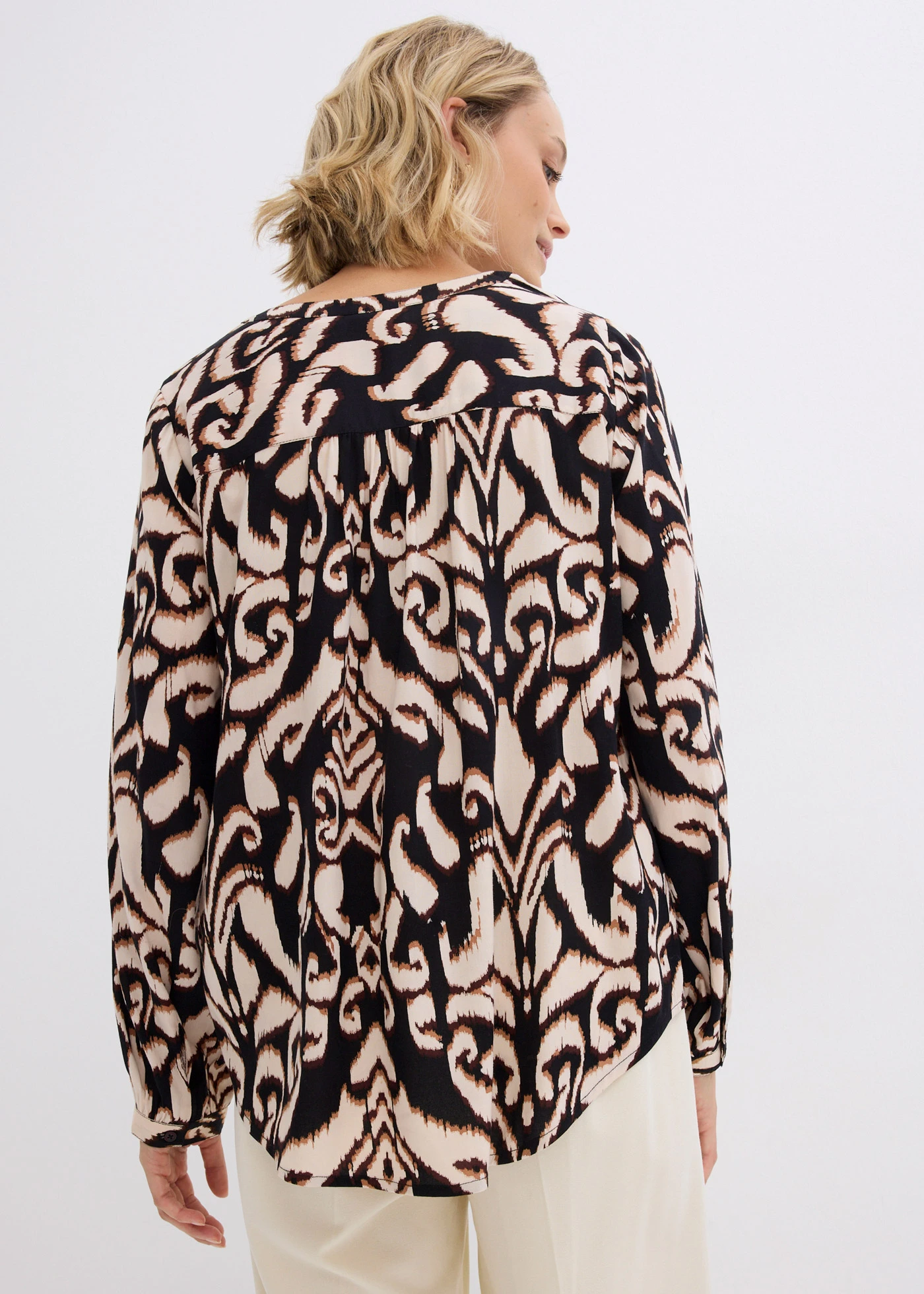 Tunika blúz puha viszkózból • fekete/sötétbarna/mokkabarna/kavicsbézs • bonprix áruház