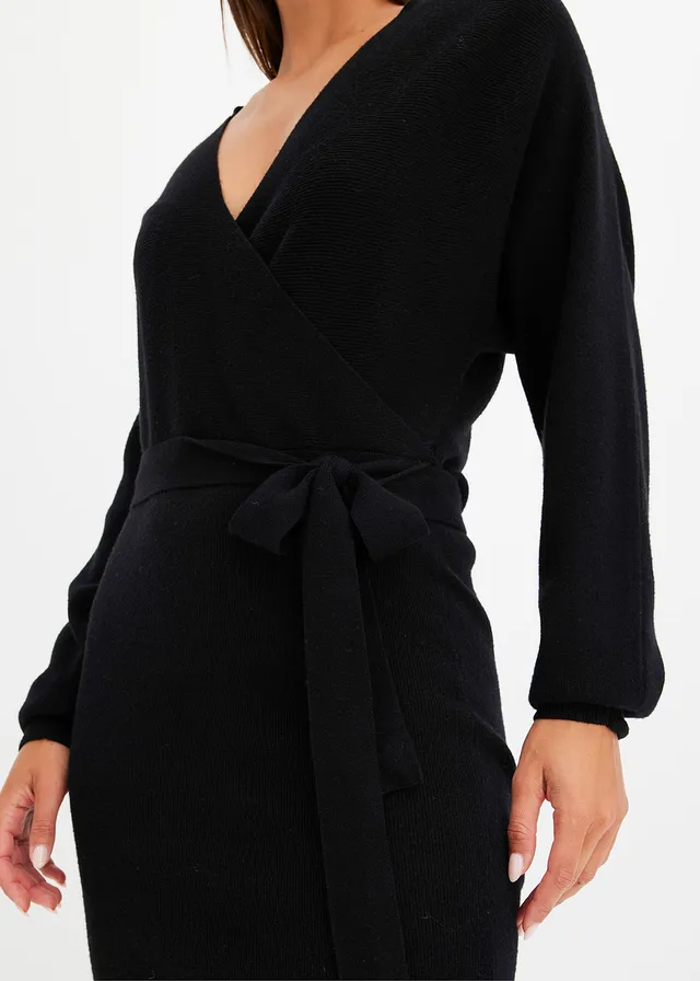 Robe fluide en maille de viscose mélangée • noir • product-page.page-title-suffix