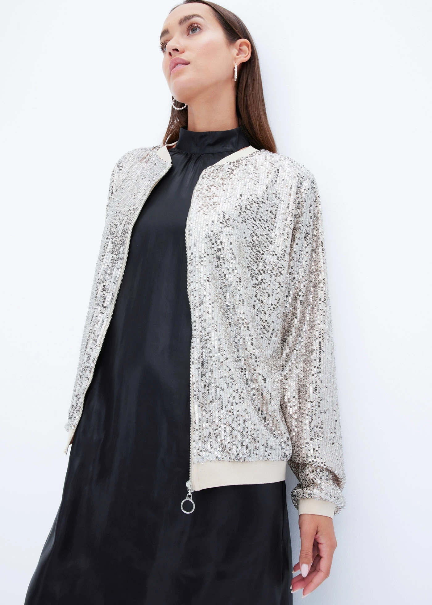 Bluzon s pajetkami • písková • bonprix obchod