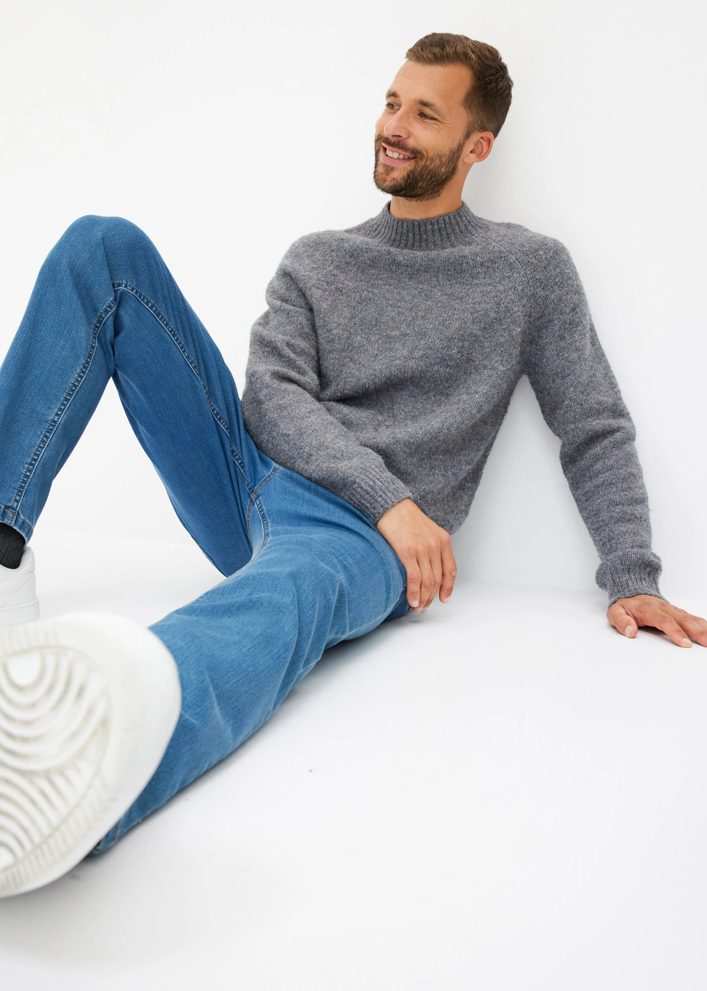 Regular Fit sztreccsfarmer, Straight (2 db-os csomag) • kék denim-fekete denim • bonprix áruház