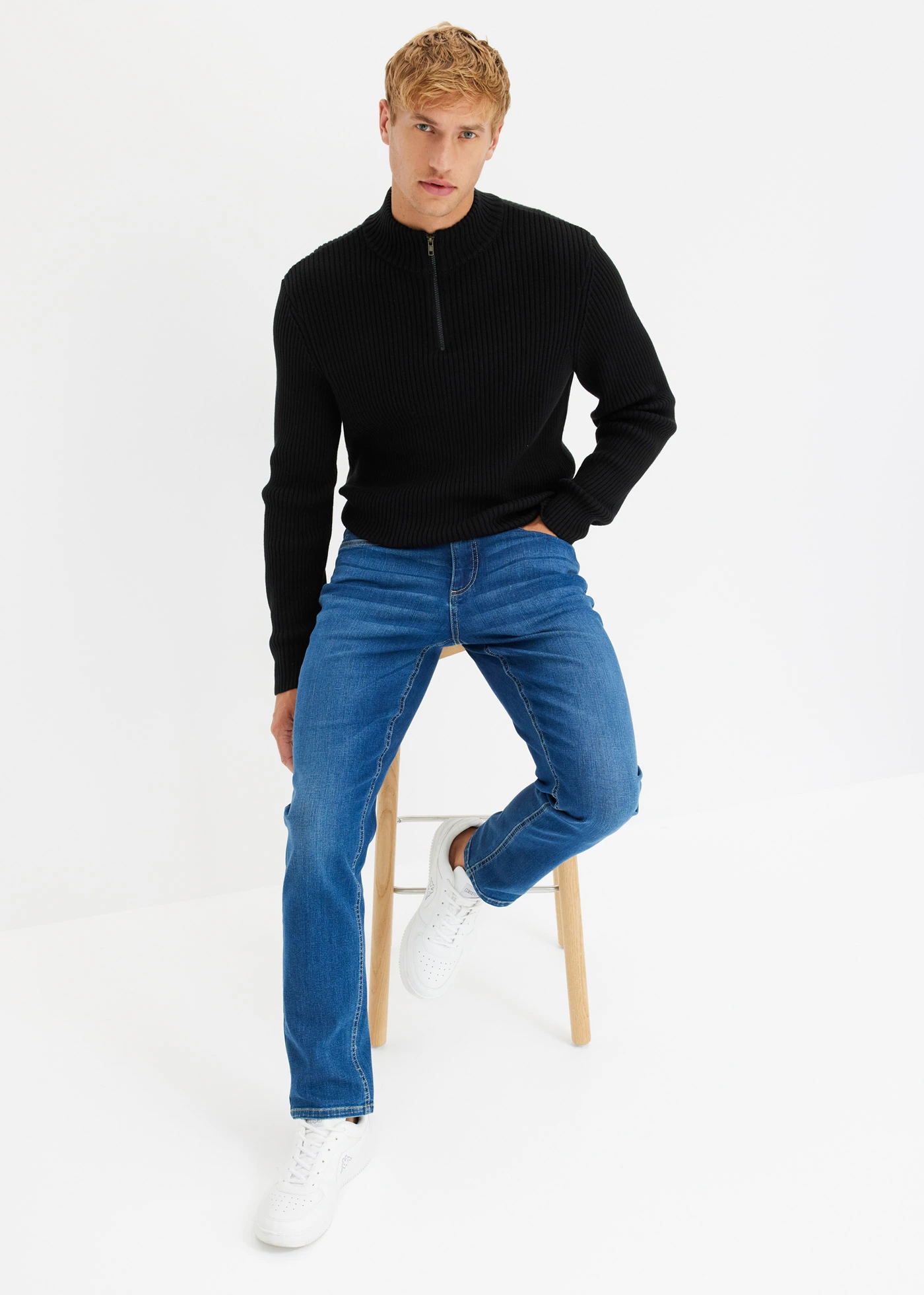 Regular Fit farmer, Tapered • kék denim • bonprix áruház