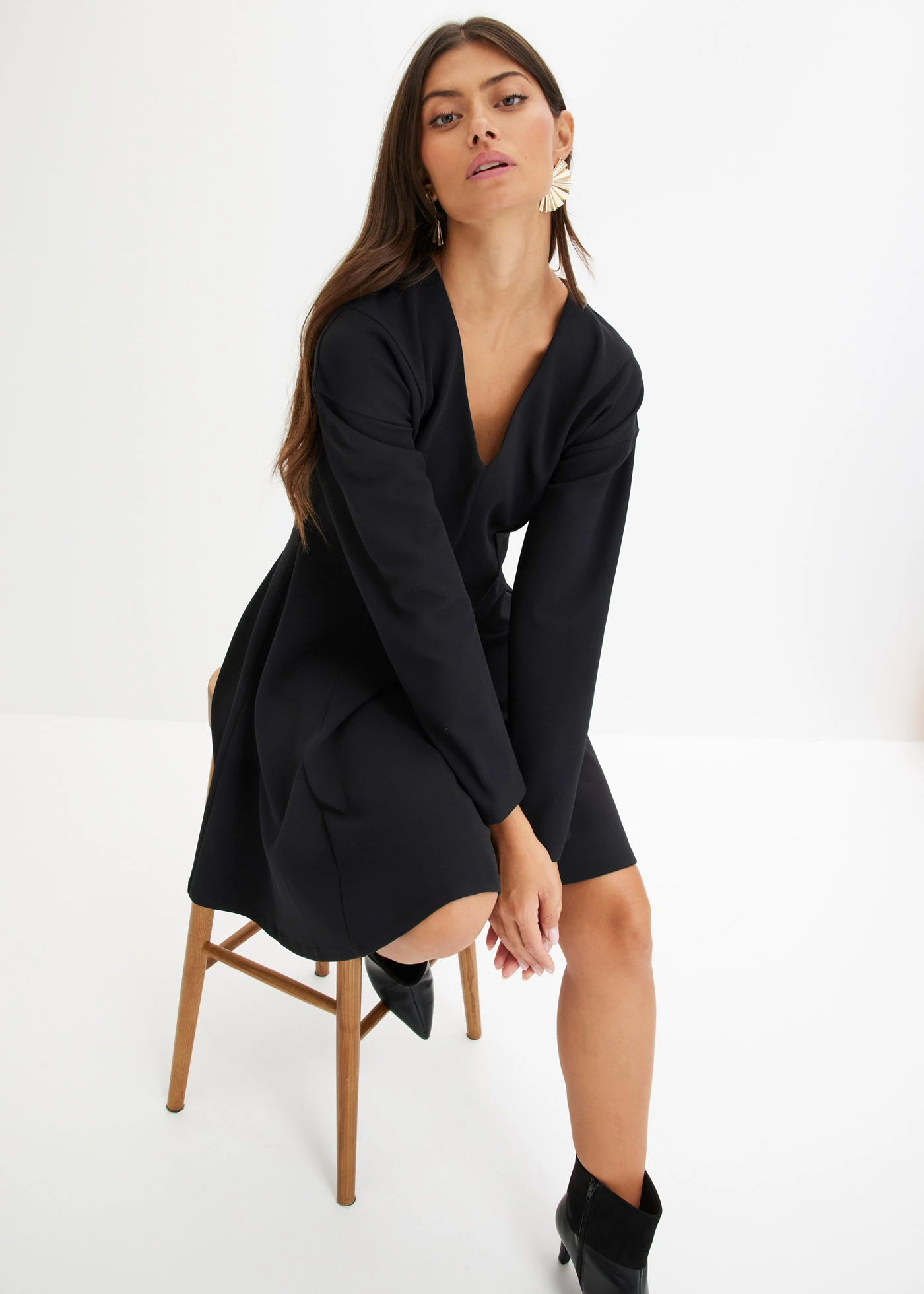 Sukienka mini • czarny • sklep bonprix