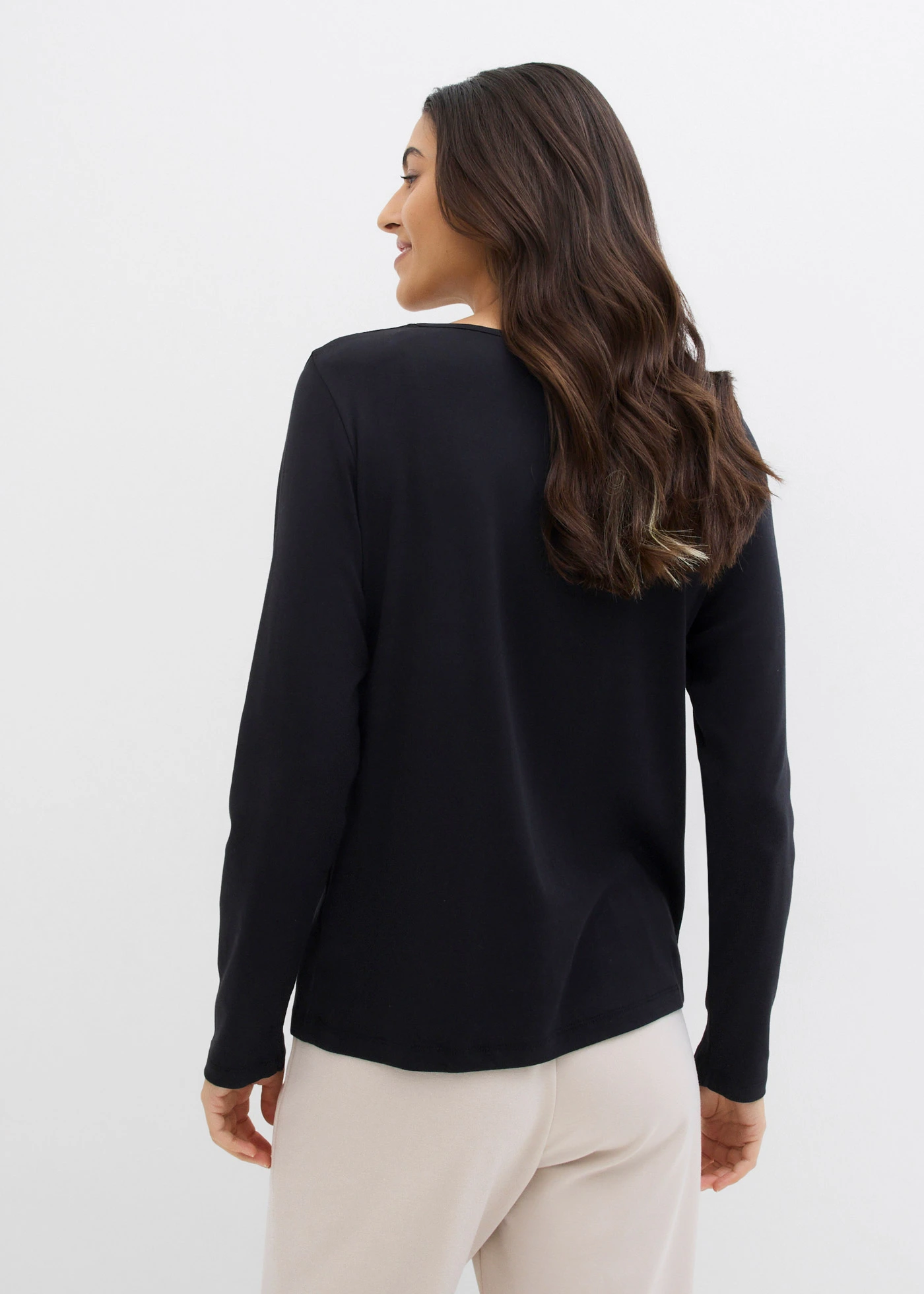 T-shirt manches longues • noir • Boutique bonprix