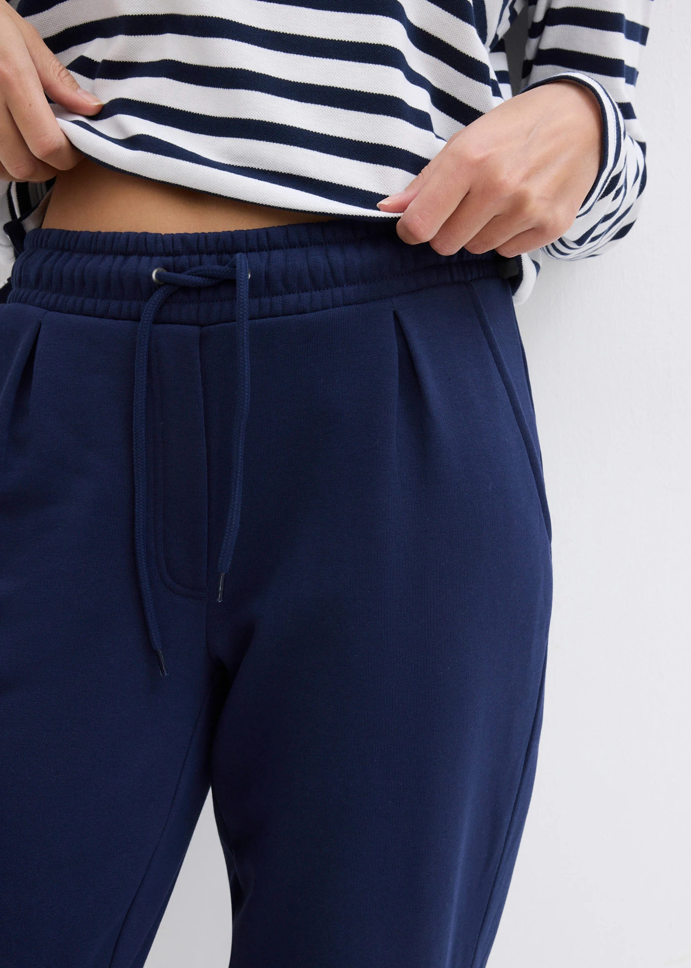 Joggingbroek met elastische tailleband • donkerblauw • bonprix online shop