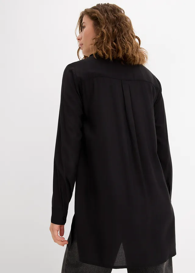 Chemisier long en viscose fluide, fendu sur les côtés, Couleur: noir