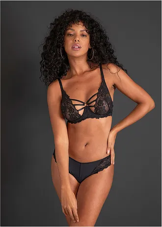 String, Kleur: zwart