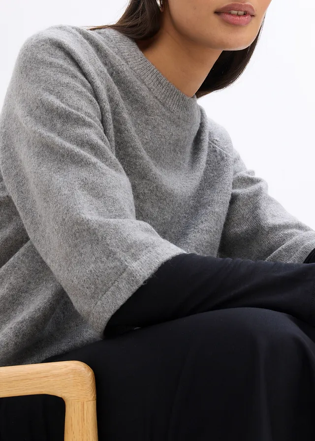 Oversized gebreid shirt • grijs gemêleerd • product-page.page-title-suffix