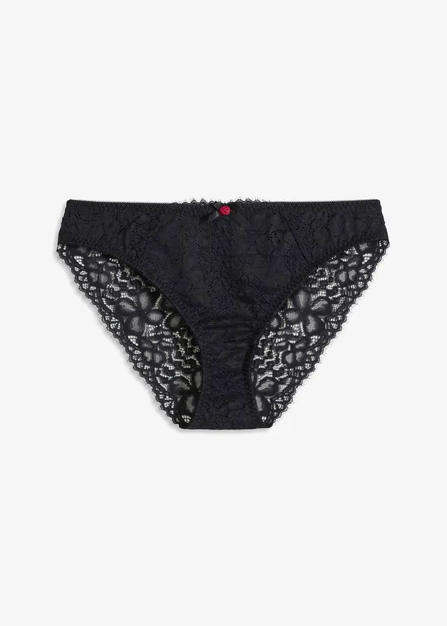 Slip orné de dentelle