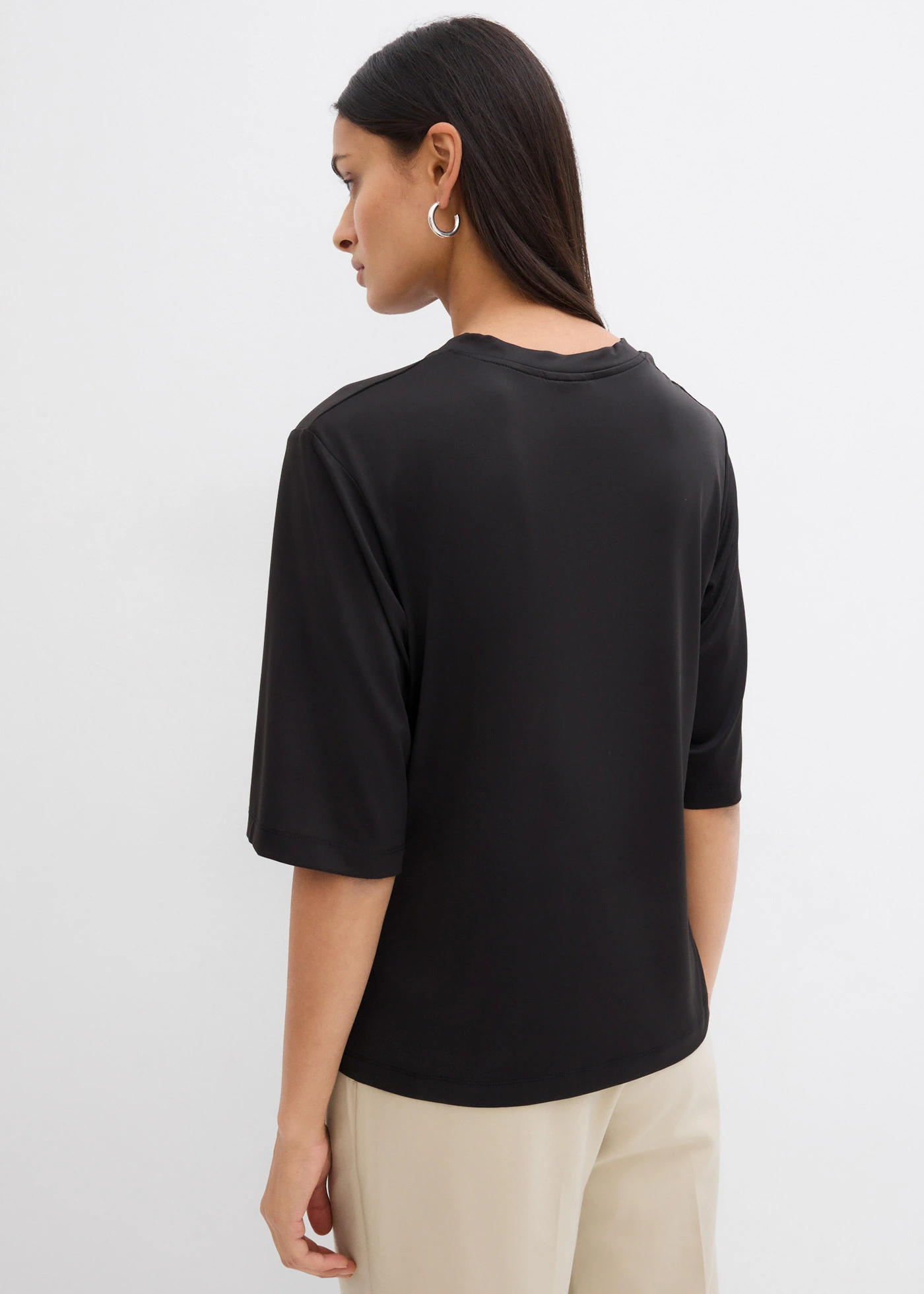 T-shirt • zwart • bonprix online shop