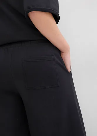 Sweatpants van biologisch katoen, 7/8 lengte • zwart • bonprix online shop