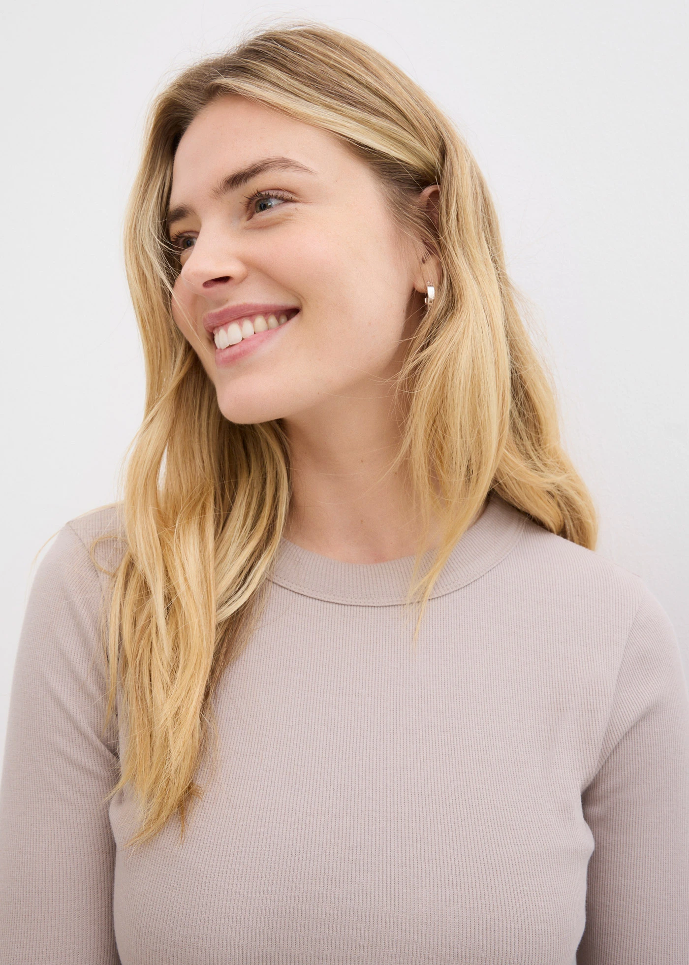 Geribd shirt met biologisch katoen (set van 2) • lichtsand-middenbruin • bonprix online shop