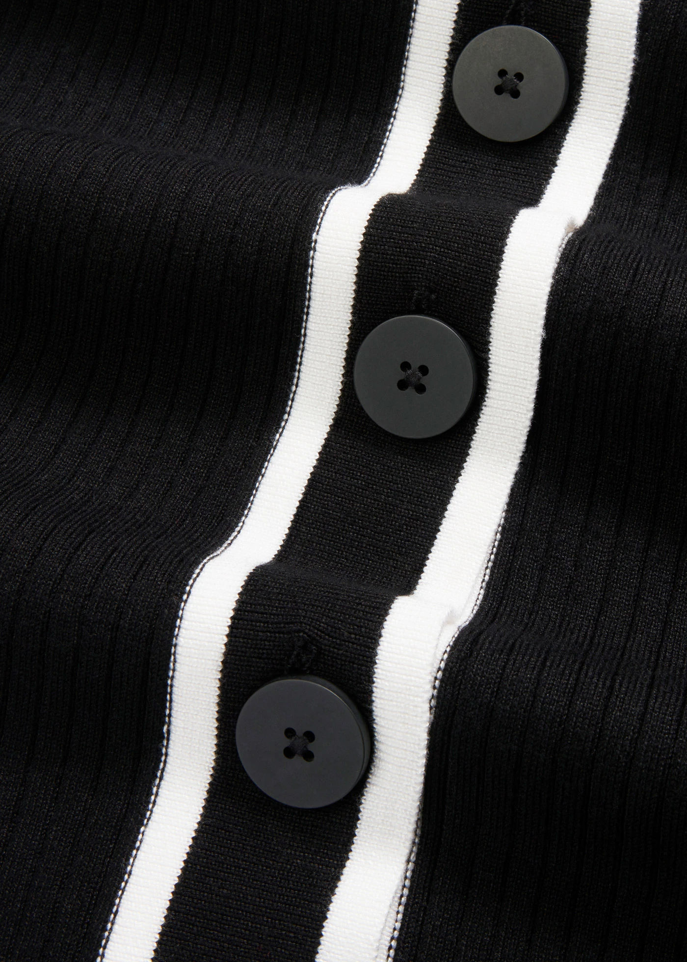 Cardigan în stil elegant • negru/ecru • magazin bonprix