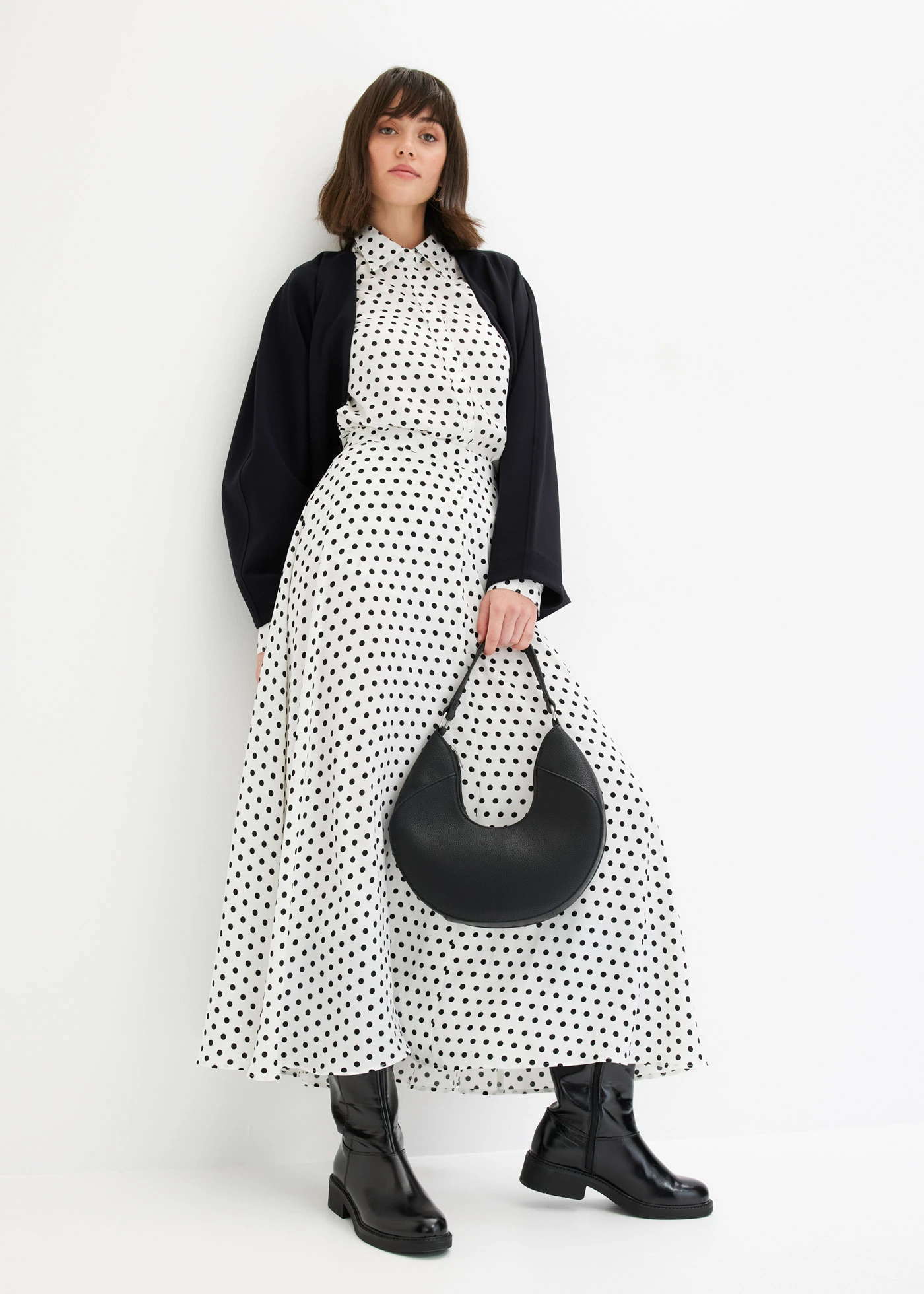 Ingblúz finom szaténból • fehér/fekete pöttyös • bonprix áruház