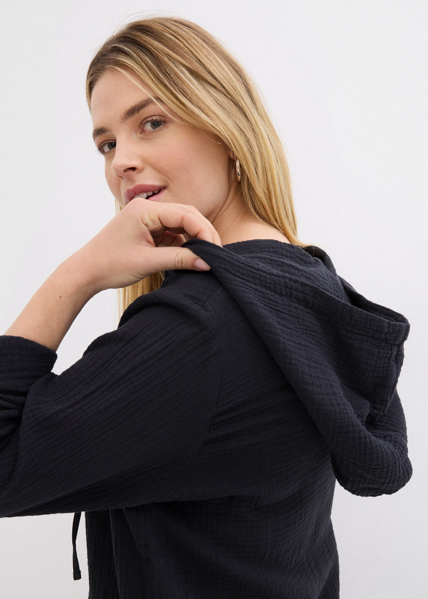 Mousseline blouse van katoen • zwart • bonprix online shop