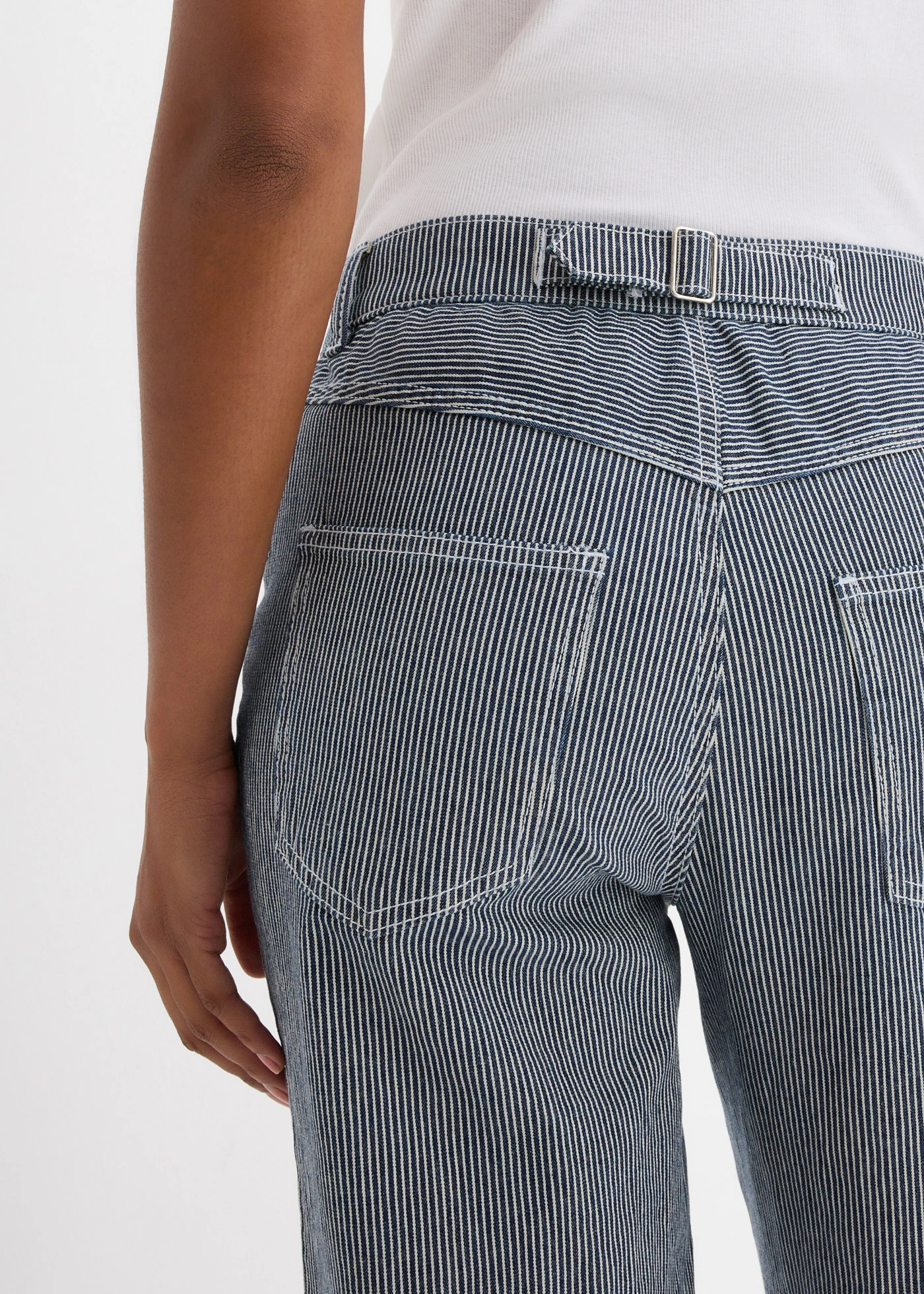 Dżinsy straight o luźnym kroju, high waist, w paski • granatowo-biały w paski • sklep bonprix