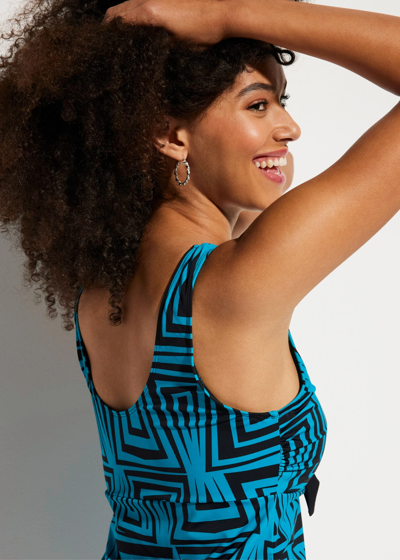 Costum de baie long tankini cu bretele late (set/2 buc.) • negru/turcoaz • magazin bonprix