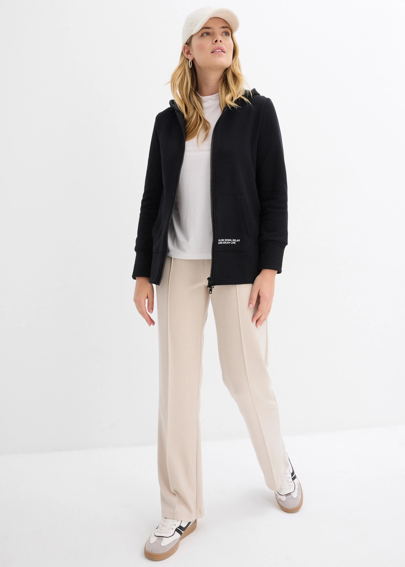 Bluza rozpinana z kapturem, z miękkiego materiału z bawełny • czarny • sklep bonprix