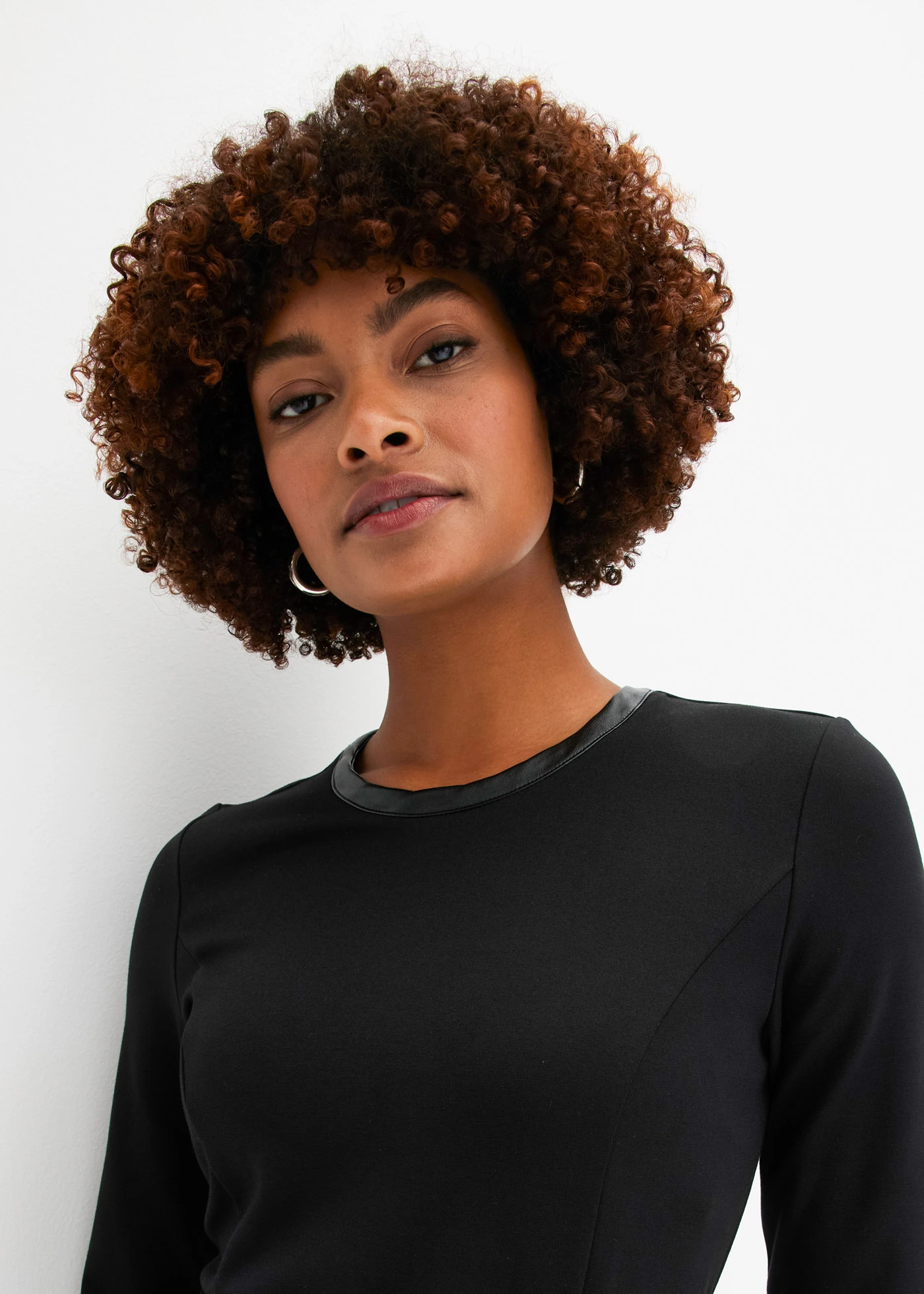 Mini jurk met spijkerriem • zwart • bonprix online shop