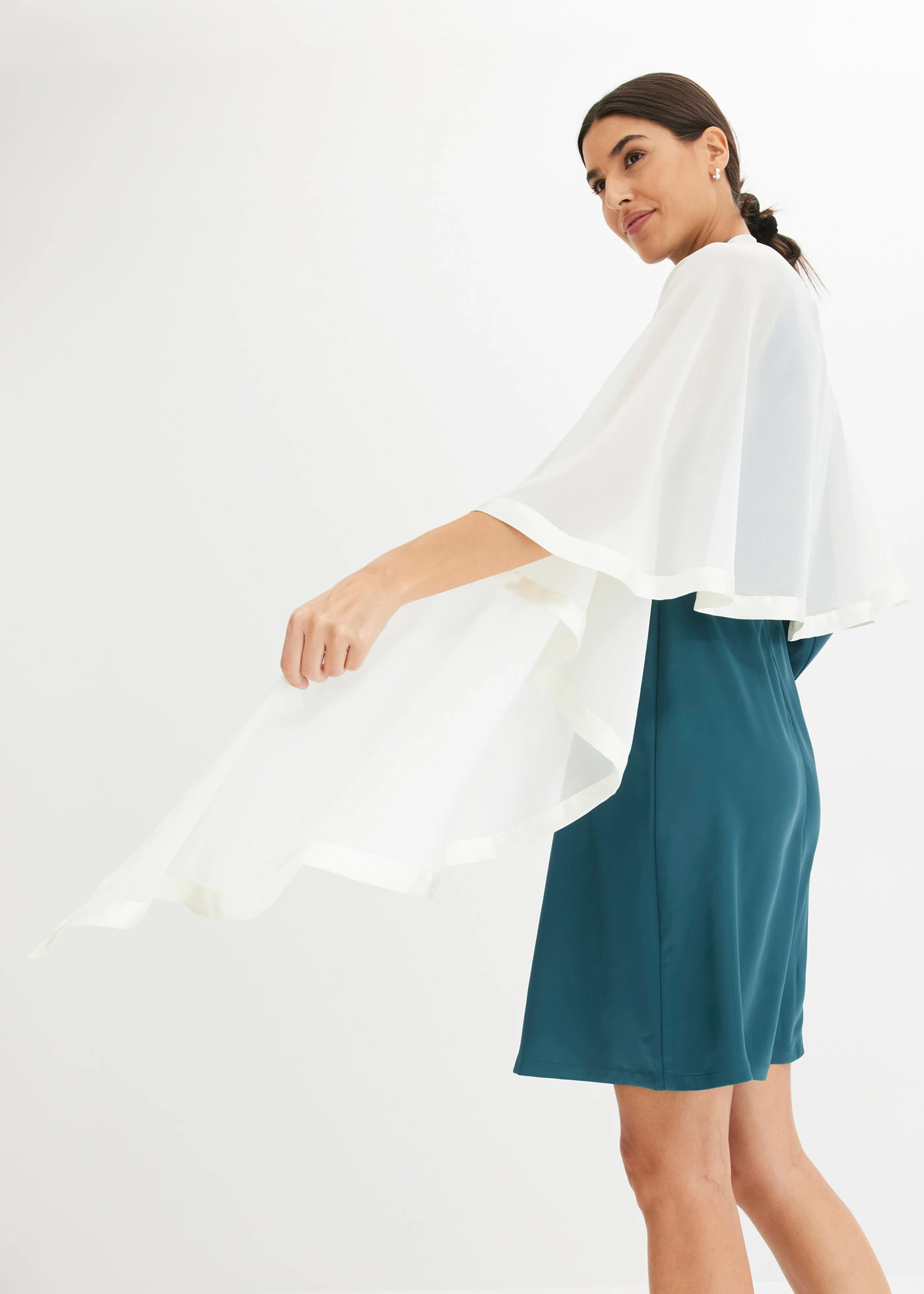 Stola met fijne zijde • crèmewit • bonprix online shop