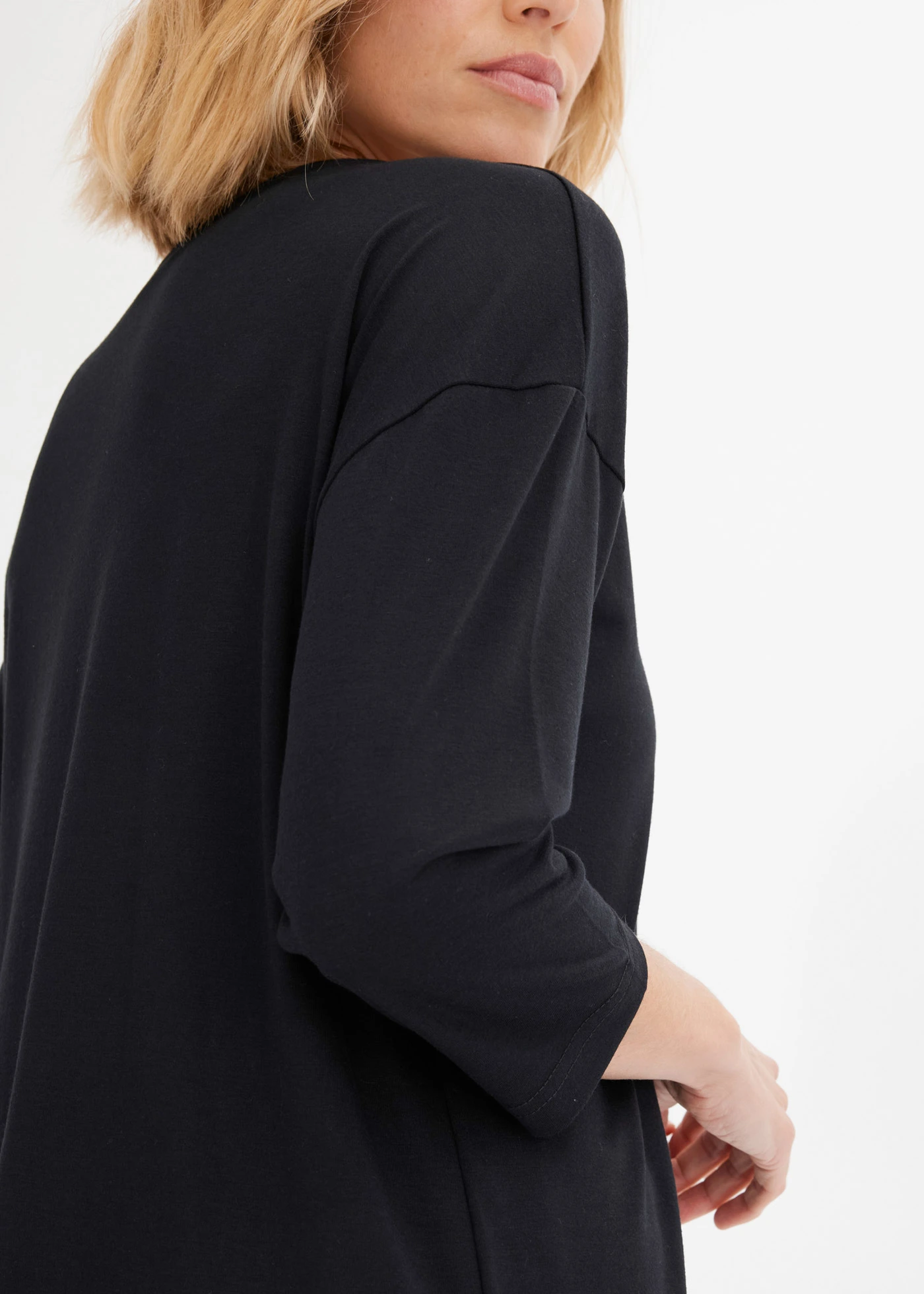 Bluză tricot tip tunică • negru • magazin bonprix