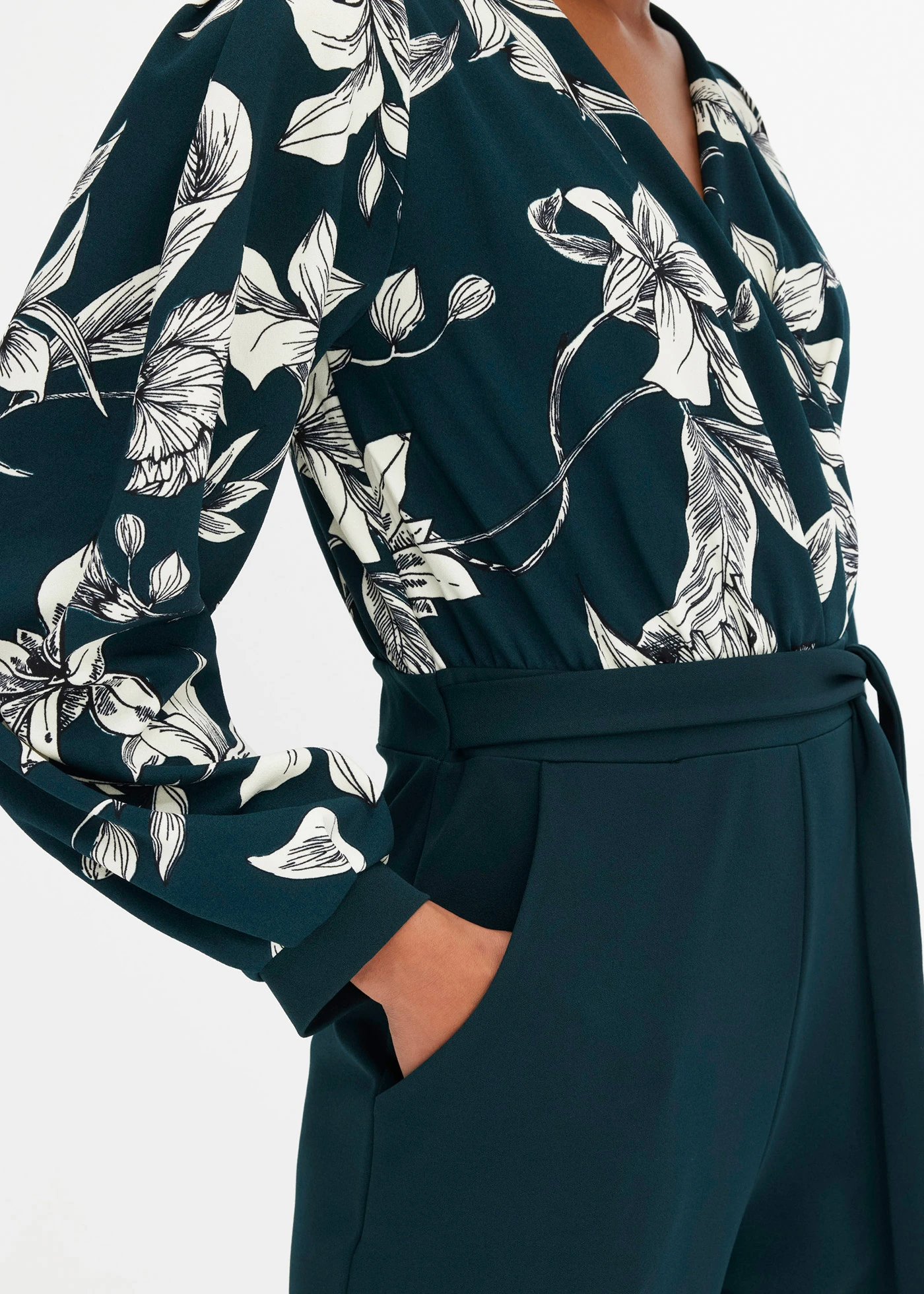 Combi pantalon en jersey style cache-cœur • vert profond floral • Boutique bonprix