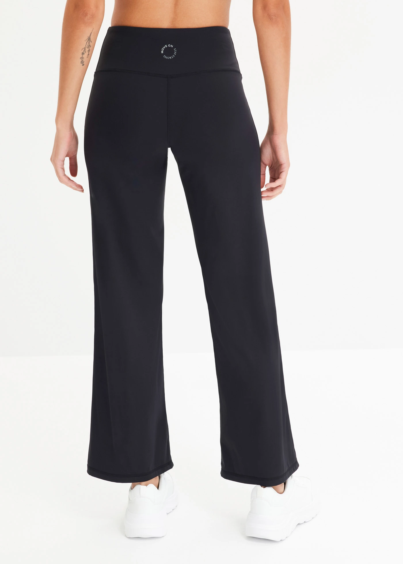 Komfort sport legging egyenes szárral, gyorsan szárad • fekete • bonprix áruház