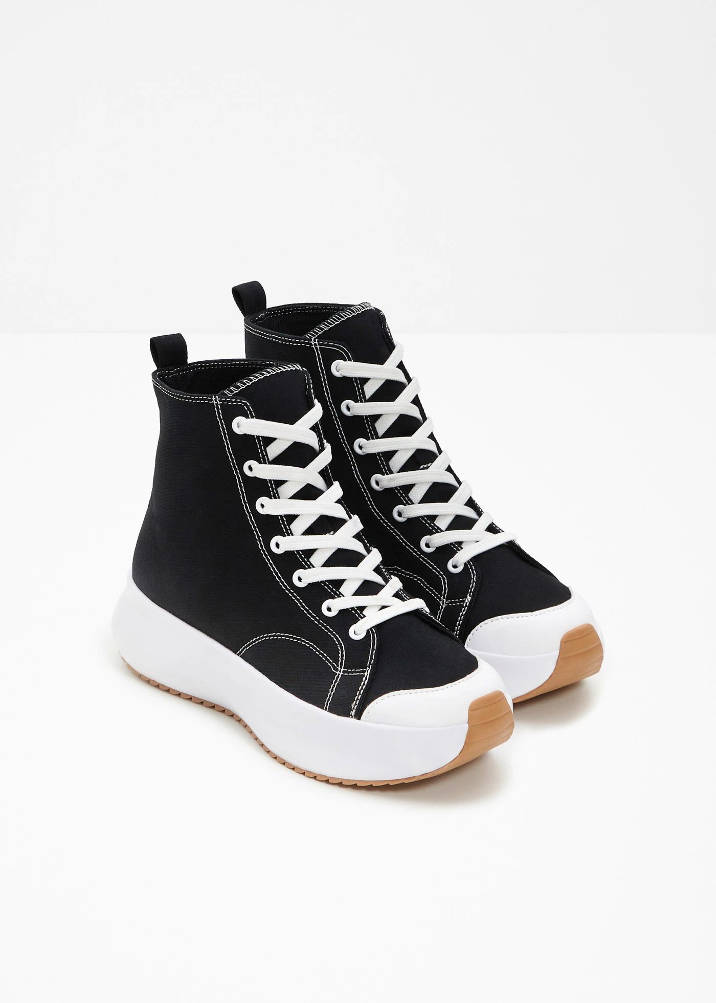 Bascheți high top cu platformă • negru • magazin bonprix
