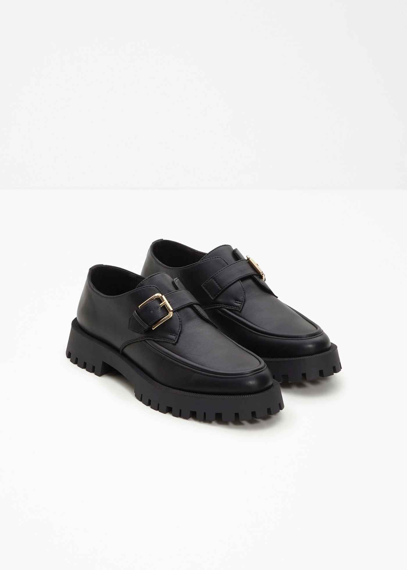 Pantofi loafer • negru • magazin bonprix