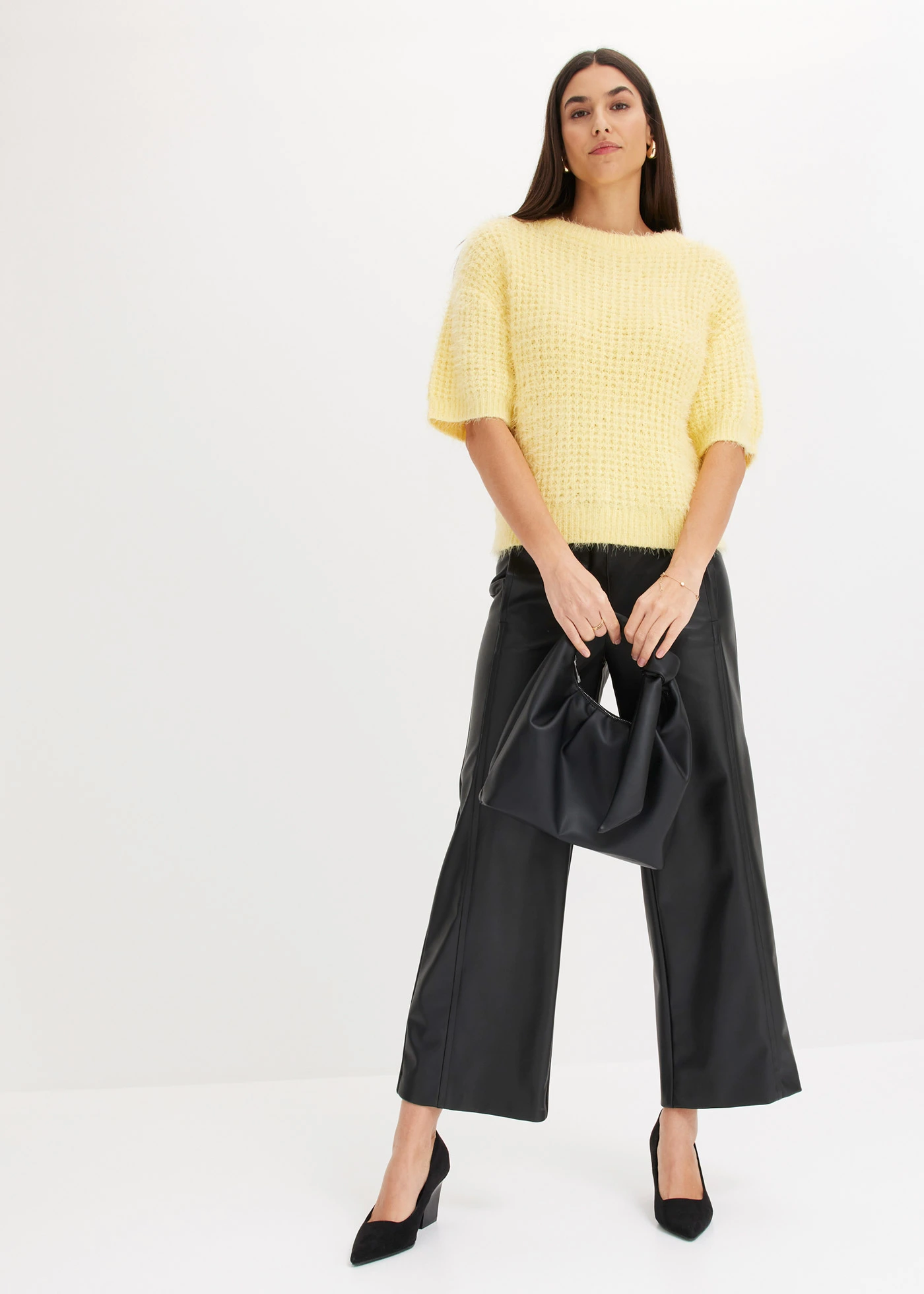 Pull en grosse maille poilue • jaune clair/écru chiné • Boutique bonprix